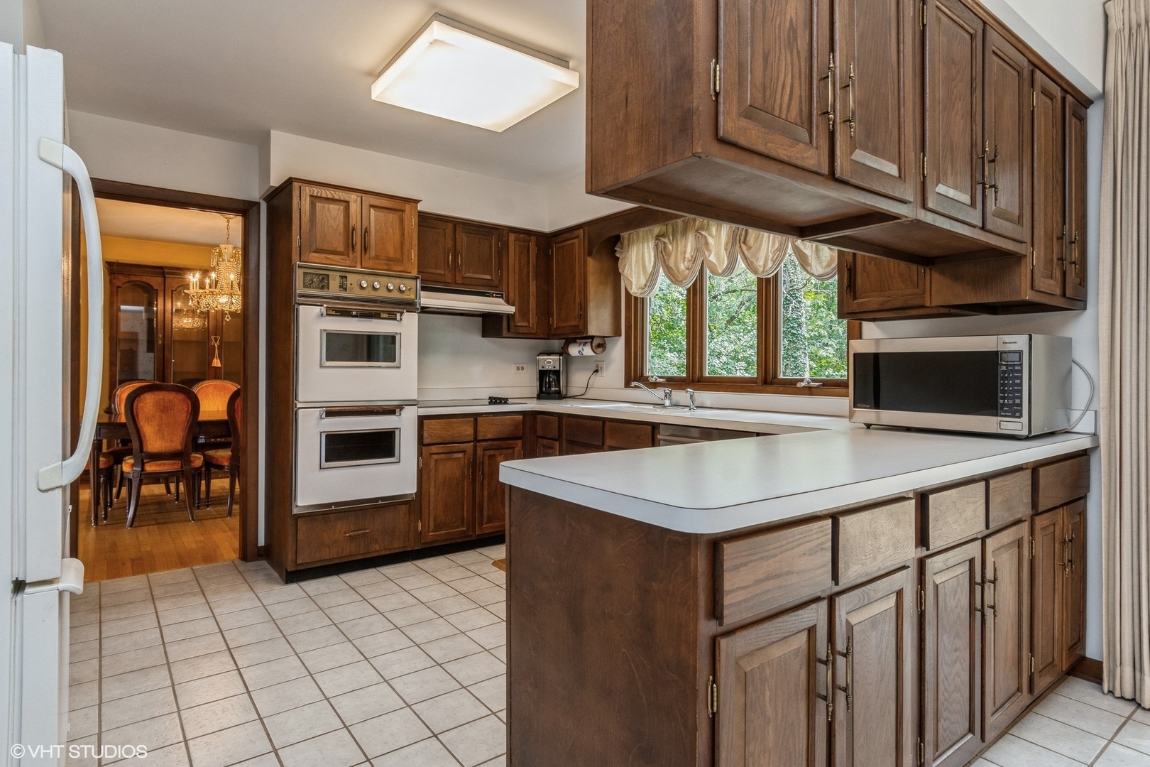 16W479 Timberlake Drive