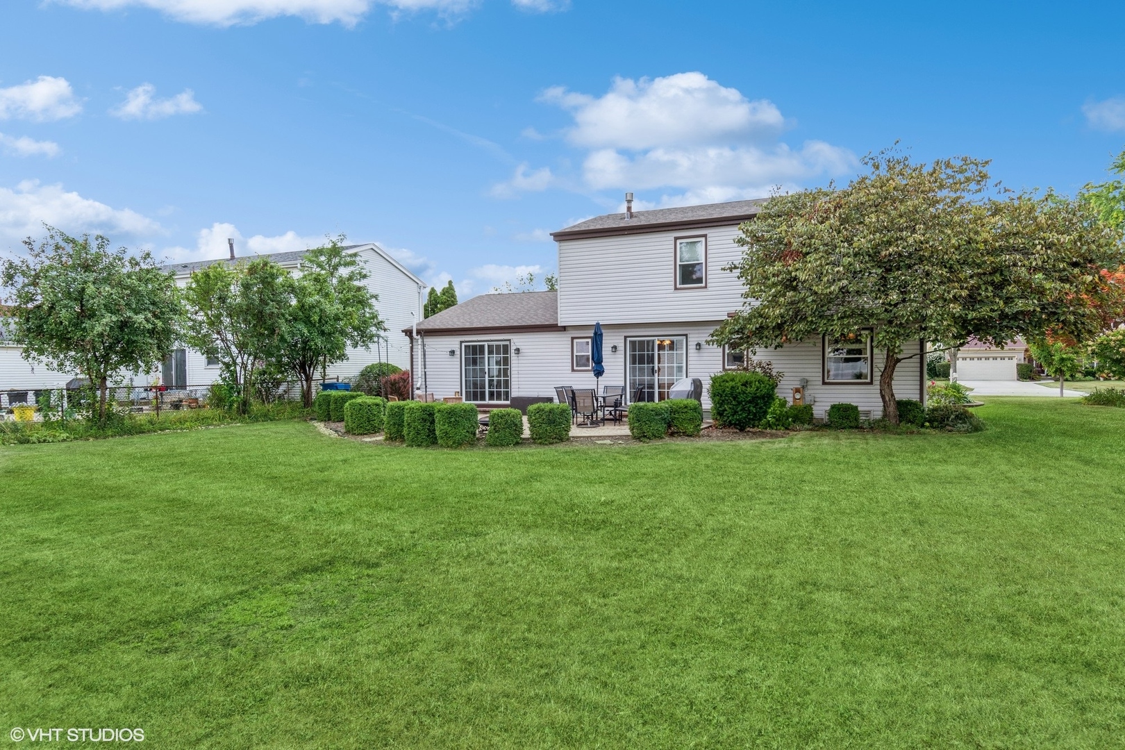 4151 Roslyn Road