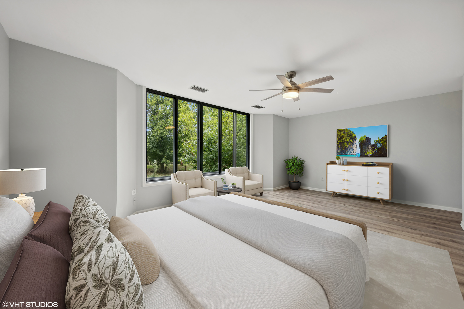 1401 Burr Oak Road Unit: 117B