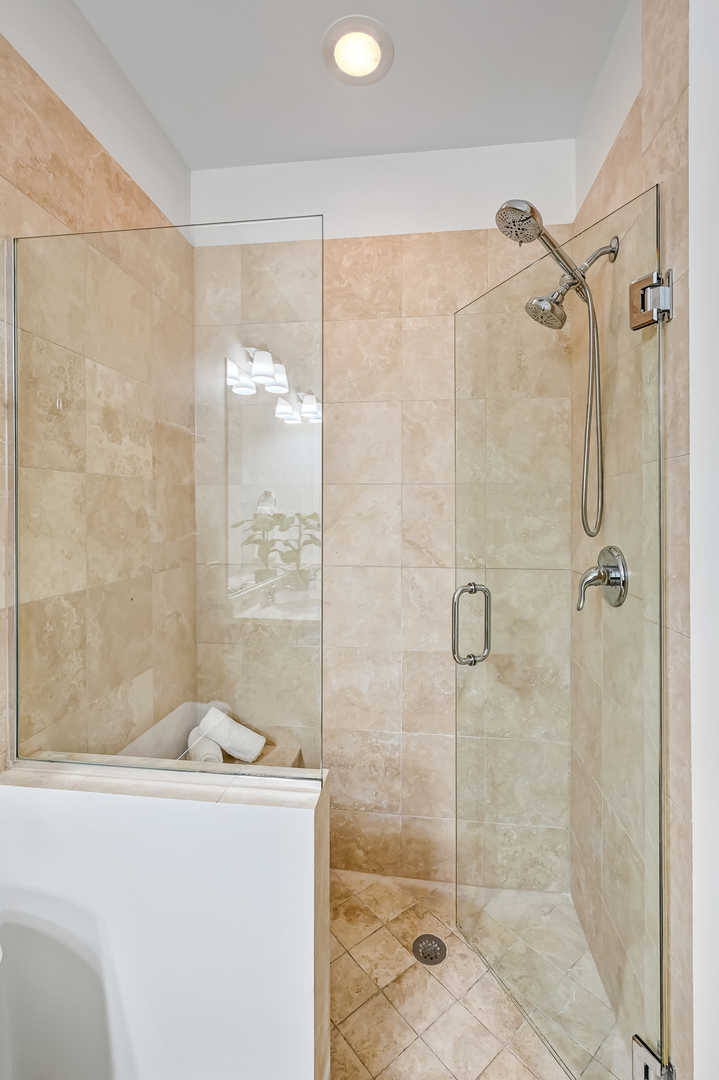 3631 FOREST Avenue Unit: A