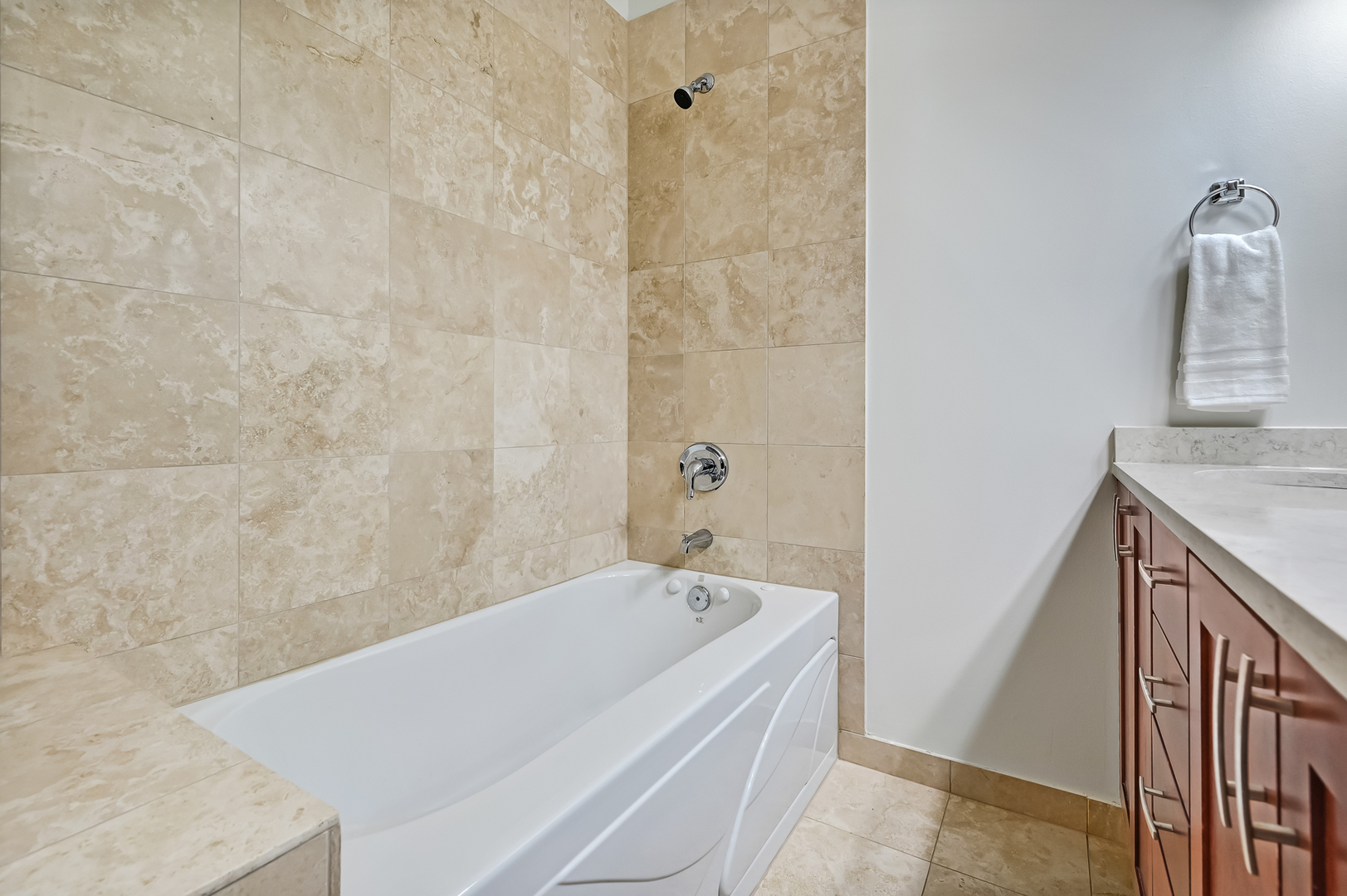 3631 FOREST Avenue Unit: A
