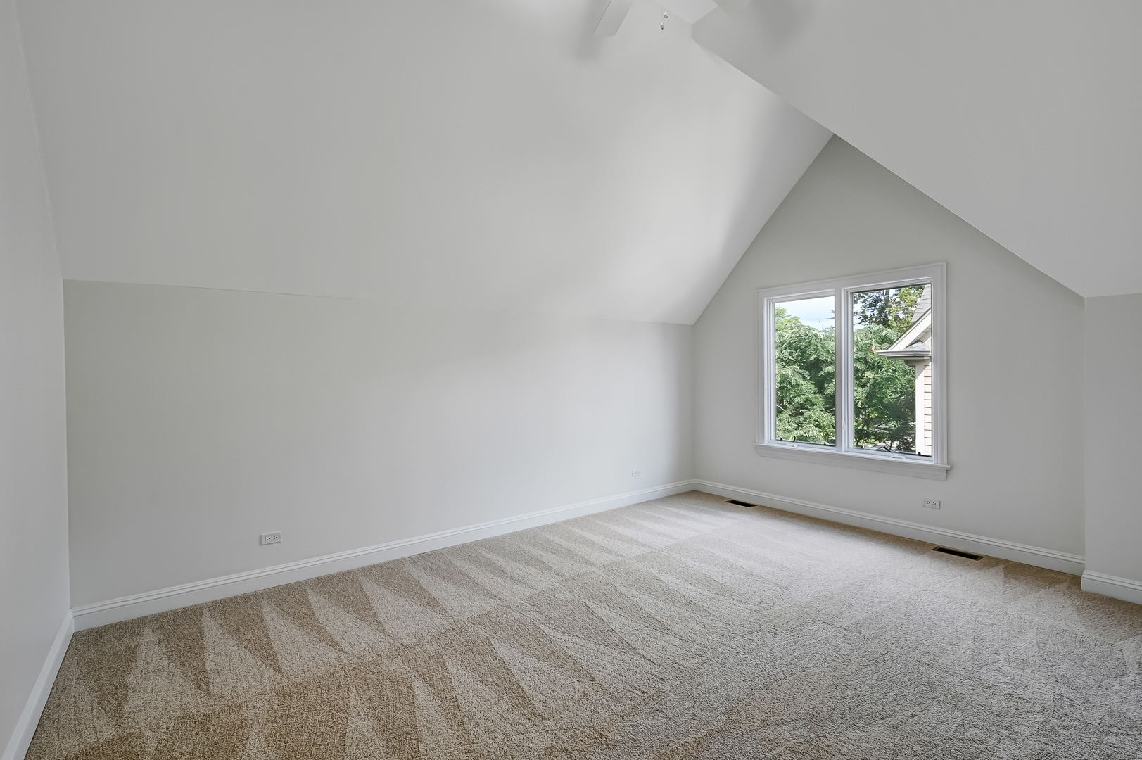 3631 FOREST Avenue Unit: A