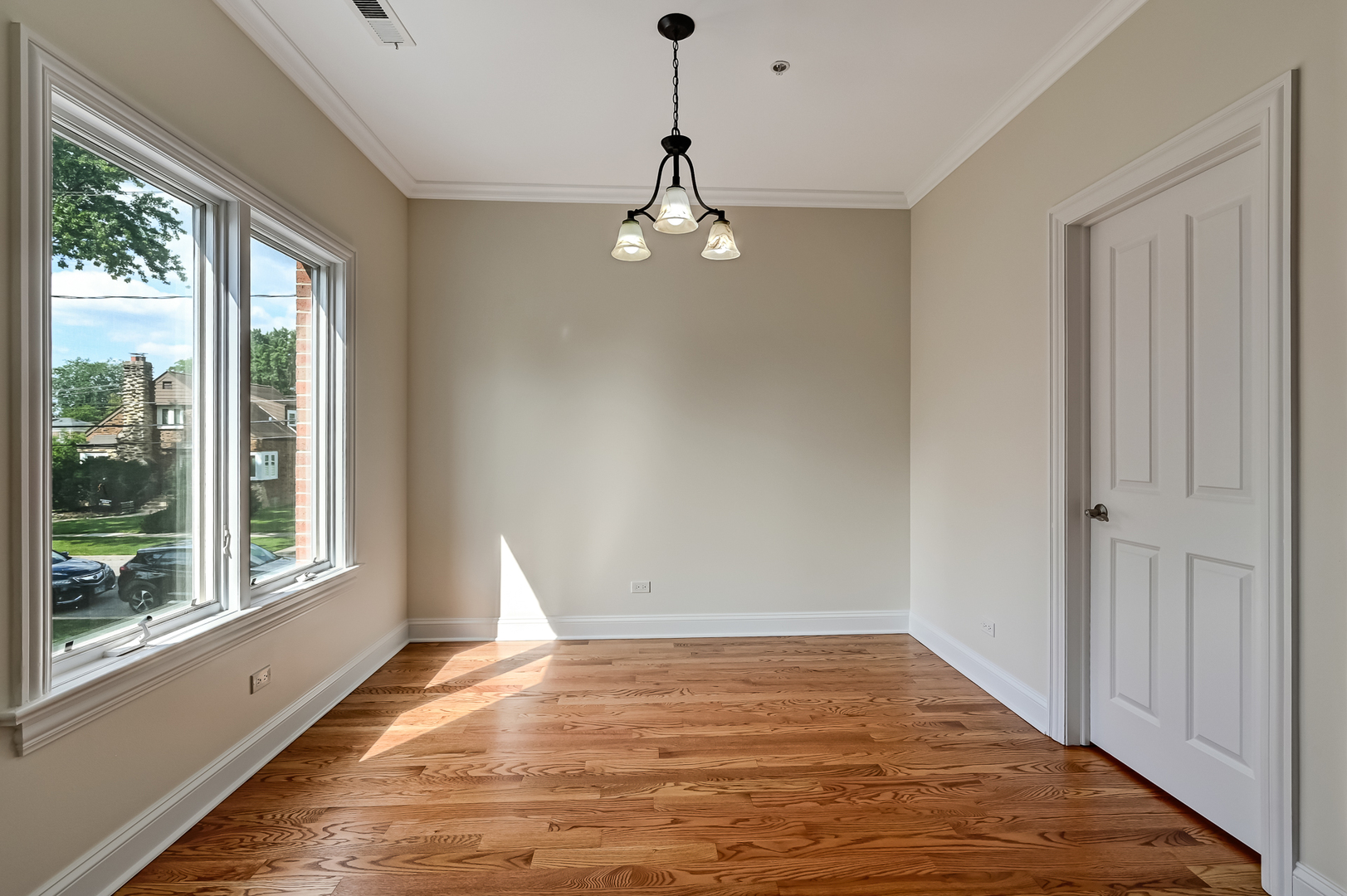 3631 FOREST Avenue Unit: A