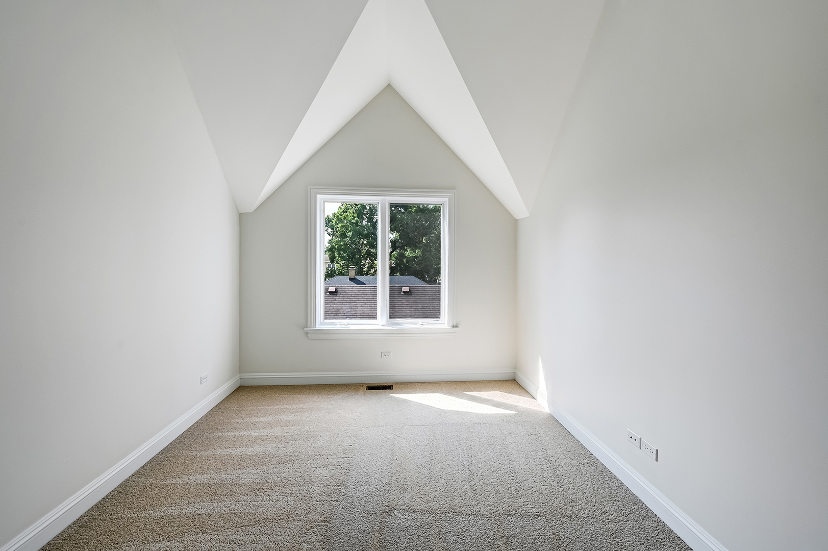 3631 FOREST Avenue Unit: A