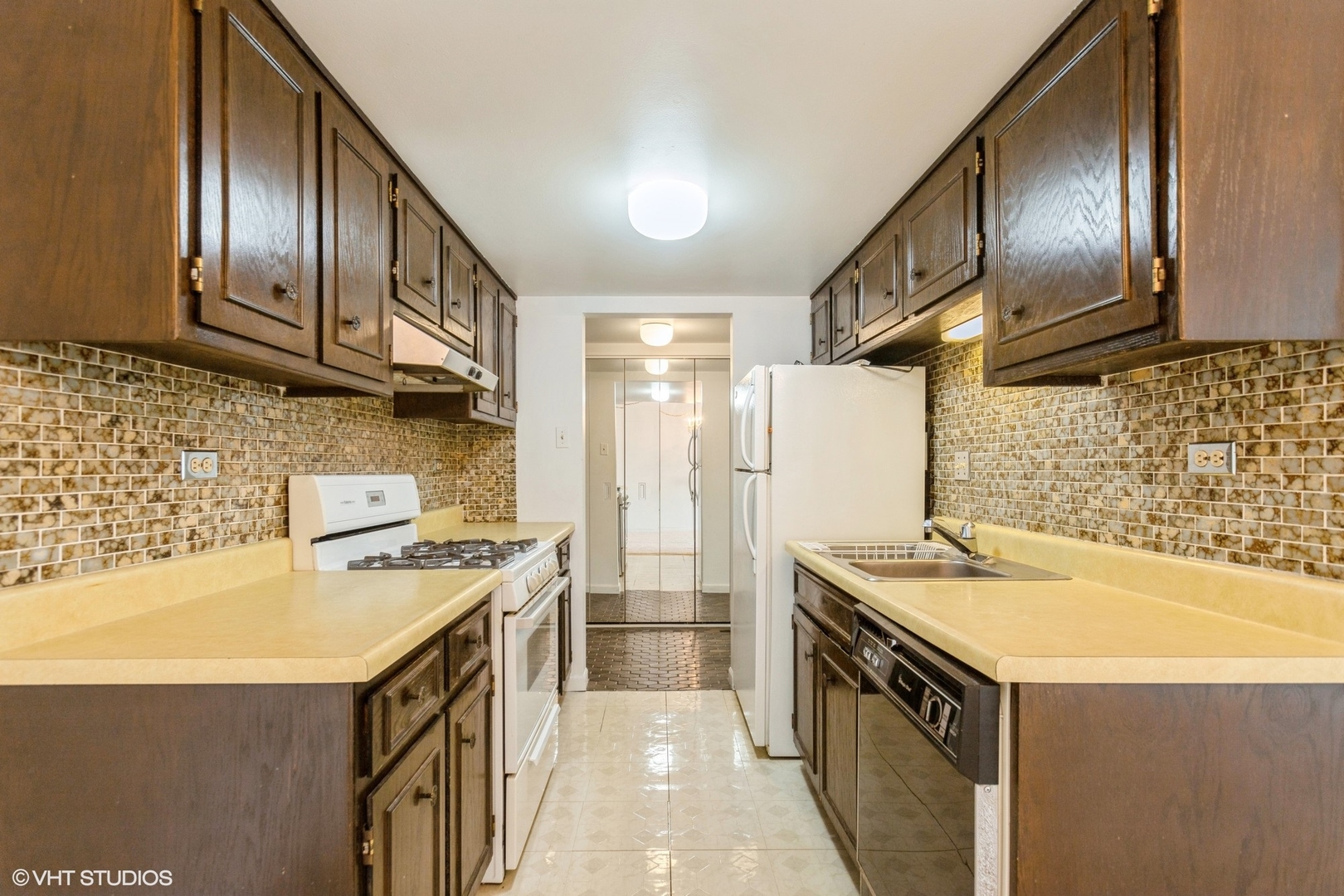 500 Redondo Drive Unit: 504