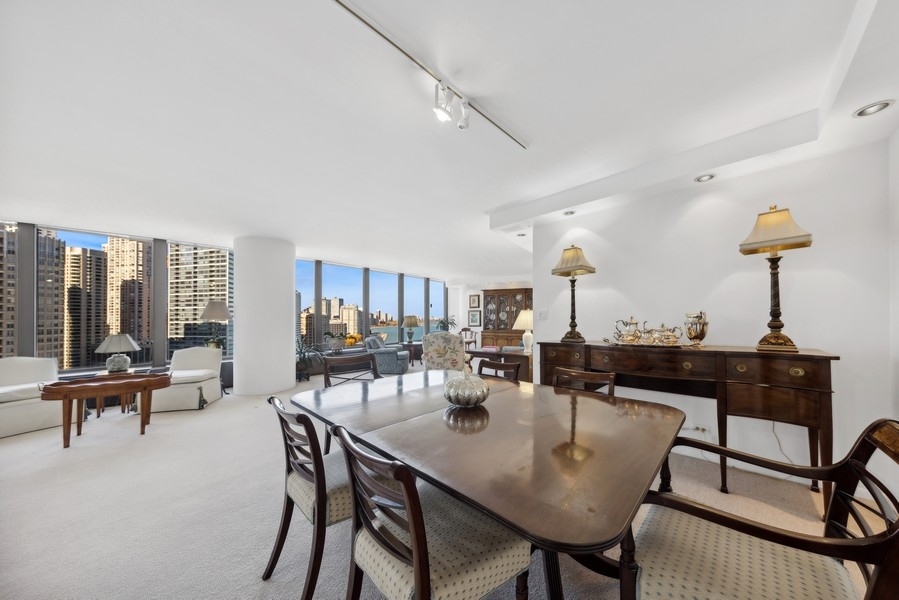 505 N Lake Shore Drive Unit: 2018-2001