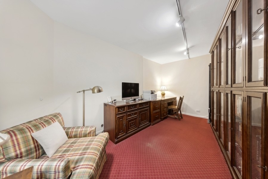 505 N Lake Shore Drive Unit: 2018-2001