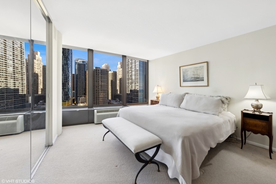 505 N Lake Shore Drive Unit: 2018-2001