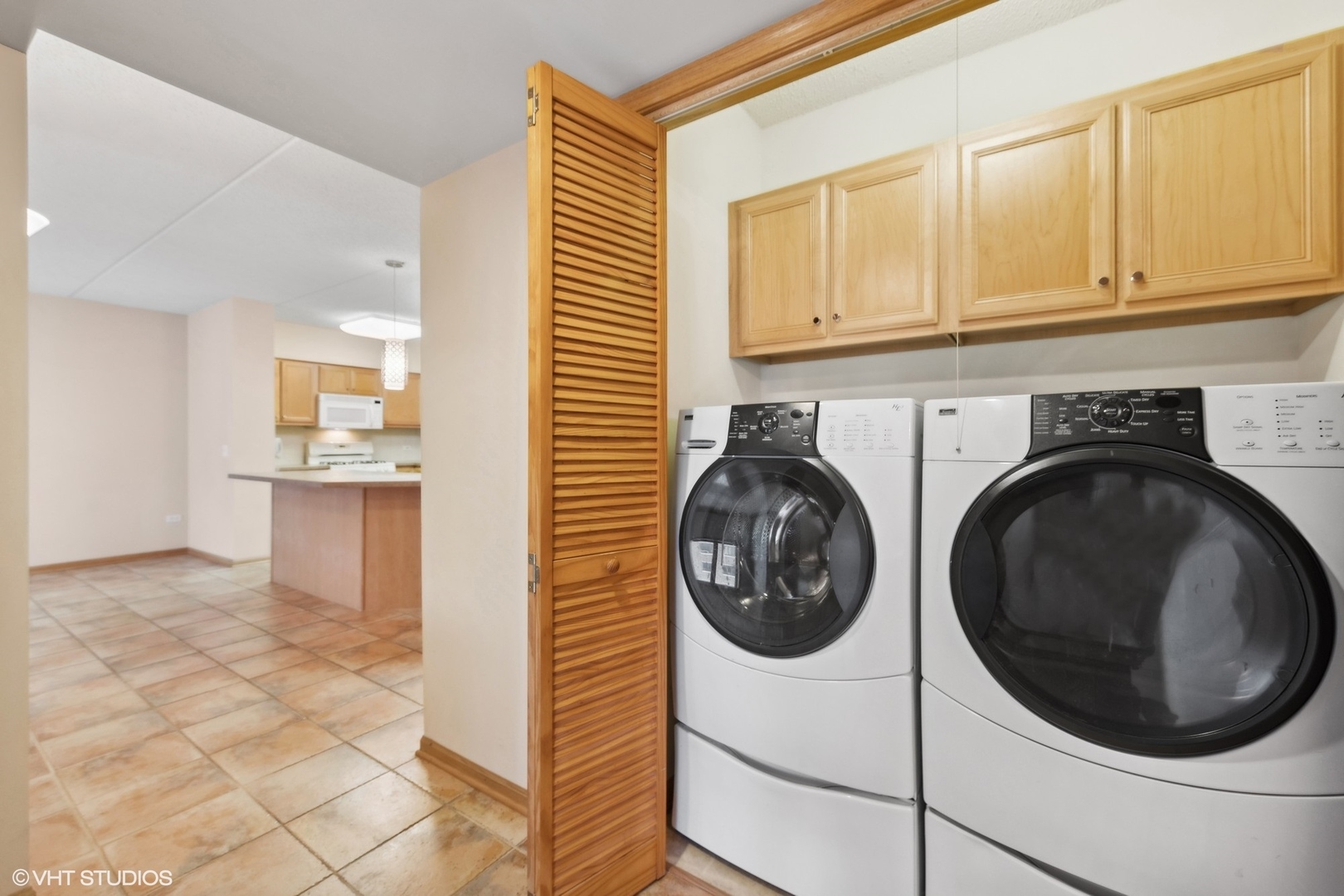 770 Pearson Street Unit: 2-502