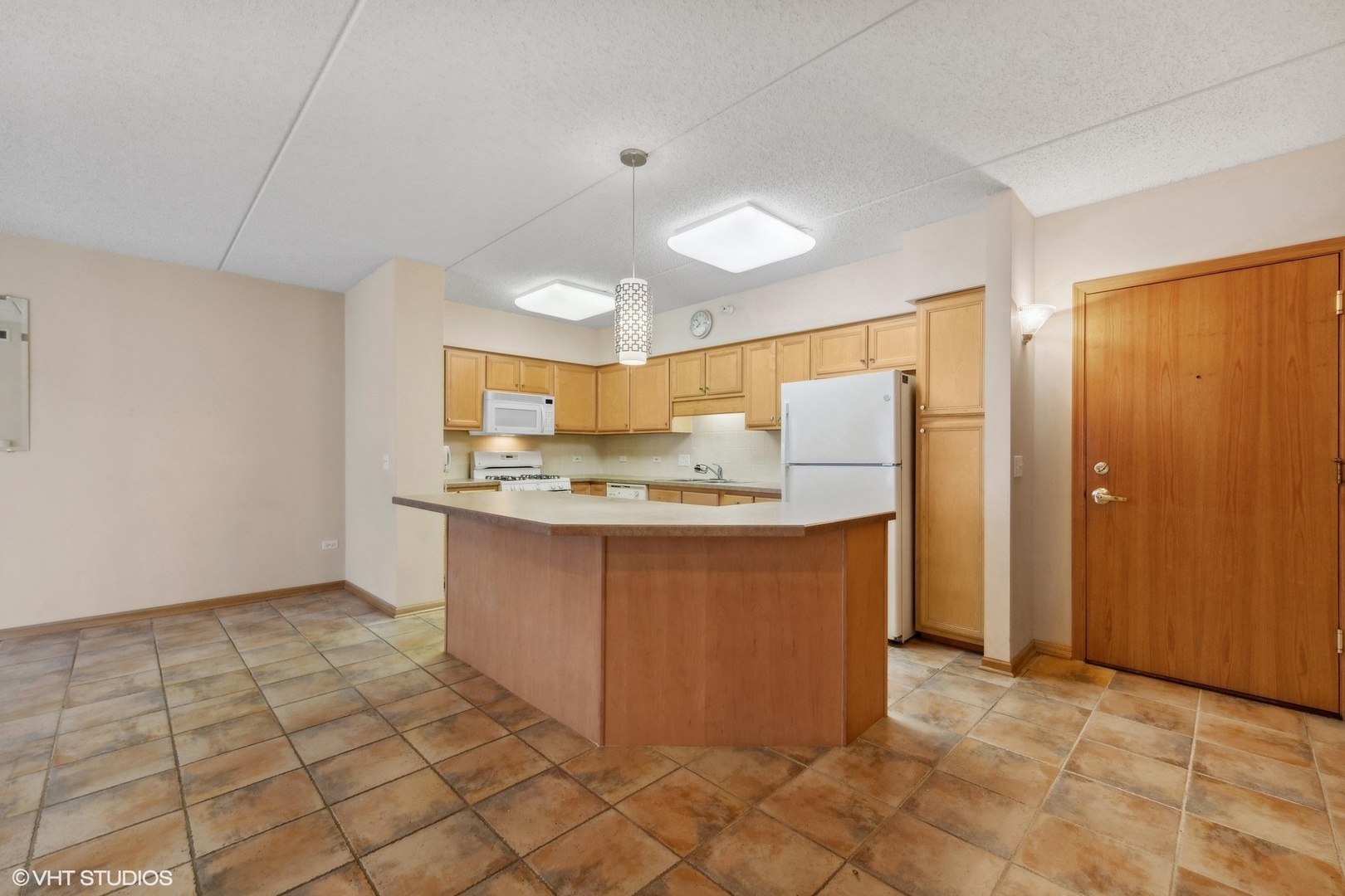 770 Pearson Street Unit: 2-502