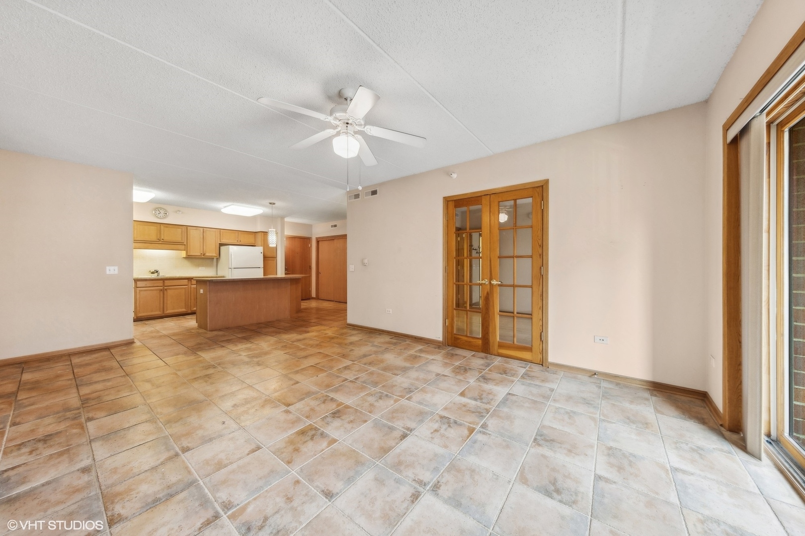 770 Pearson Street Unit: 2-502