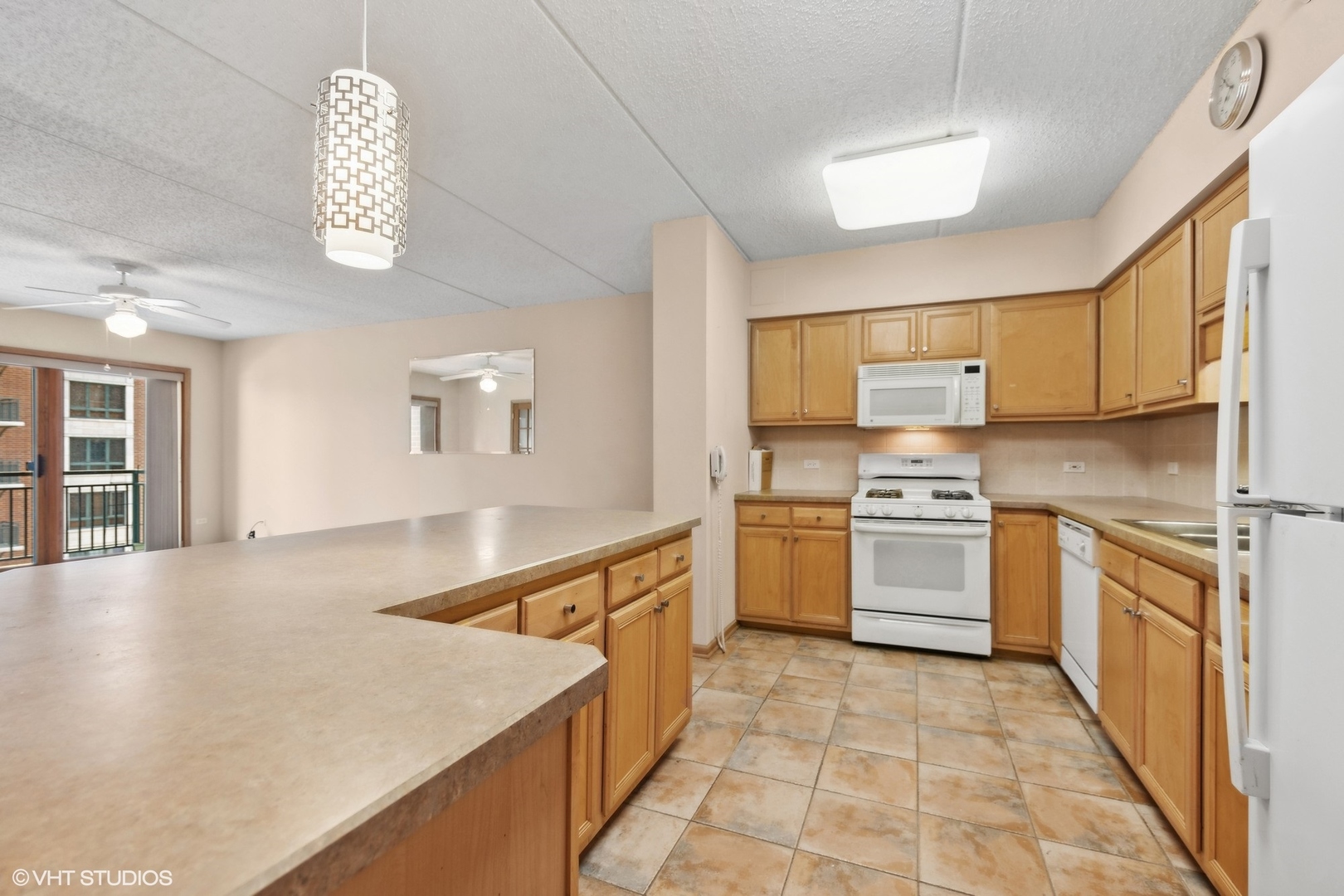770 Pearson Street Unit: 2-502