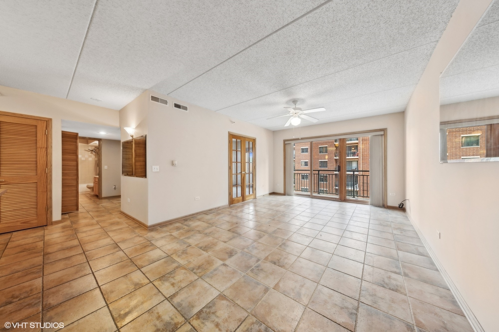 770 Pearson Street Unit: 2-502