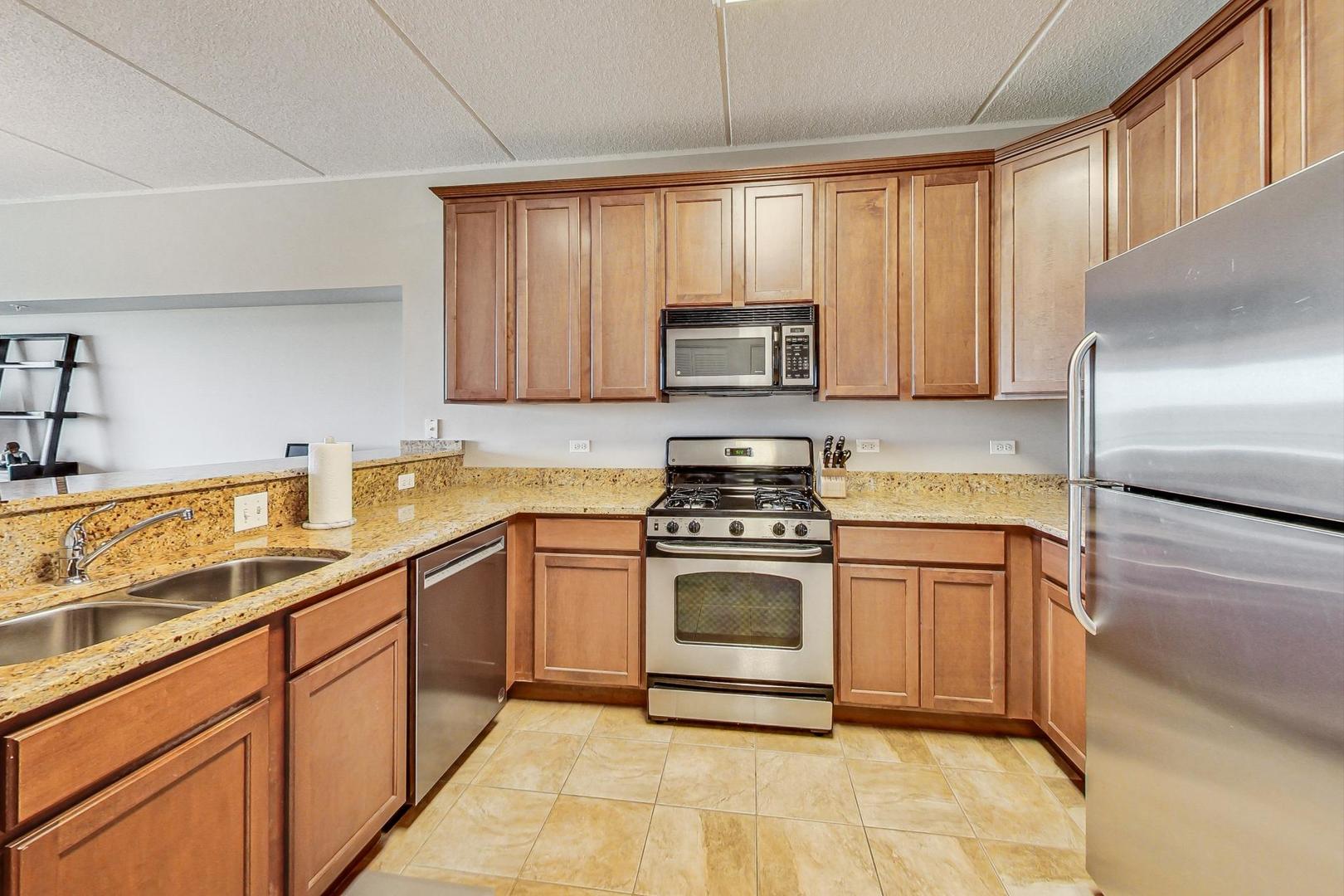6420 Double Eagle Drive Unit: 712