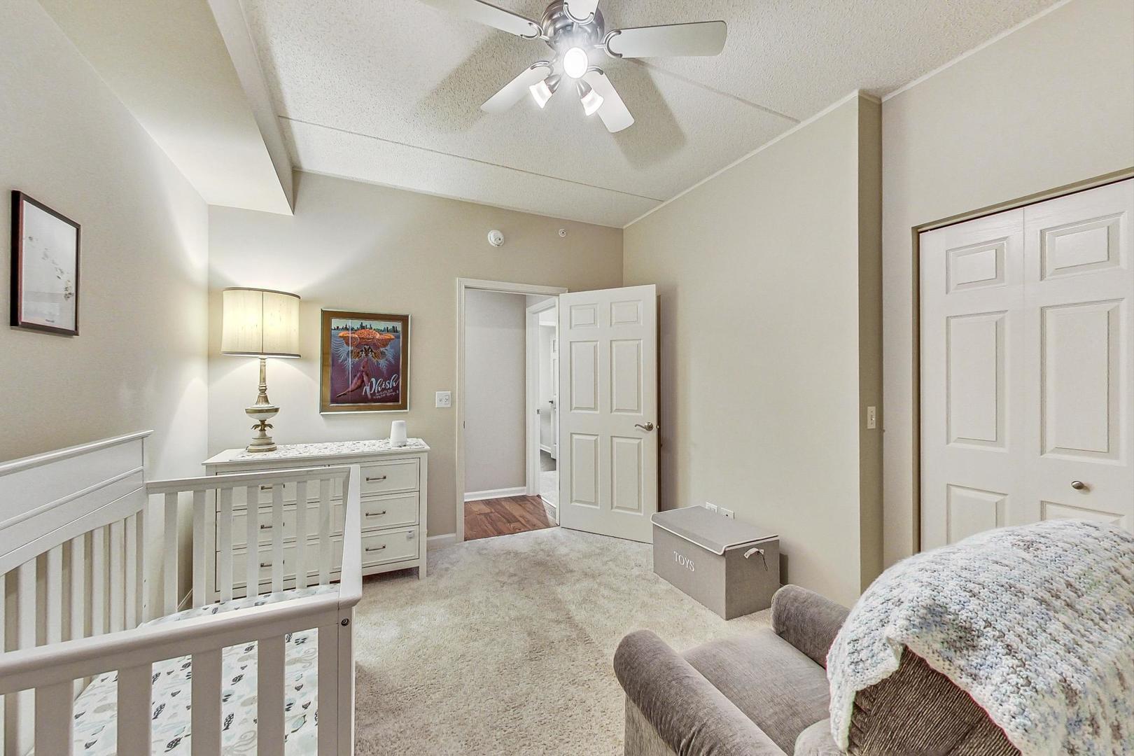 6420 Double Eagle Drive Unit: 712