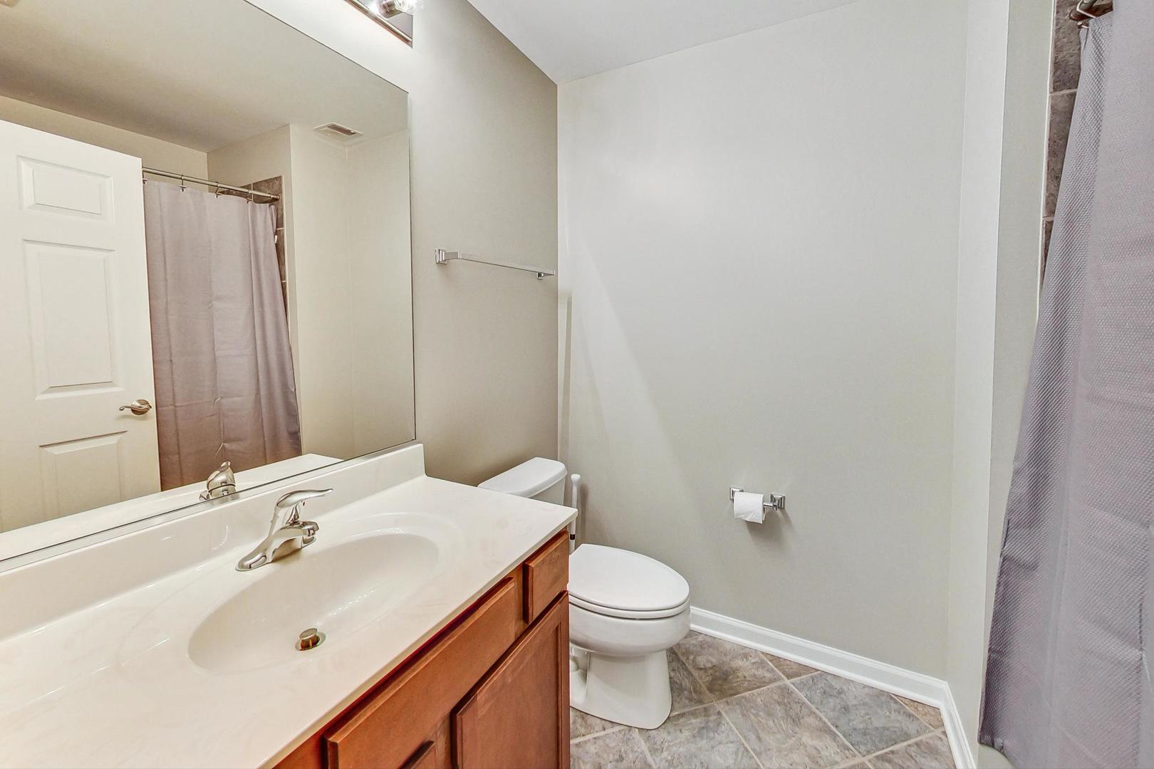 6420 Double Eagle Drive Unit: 712