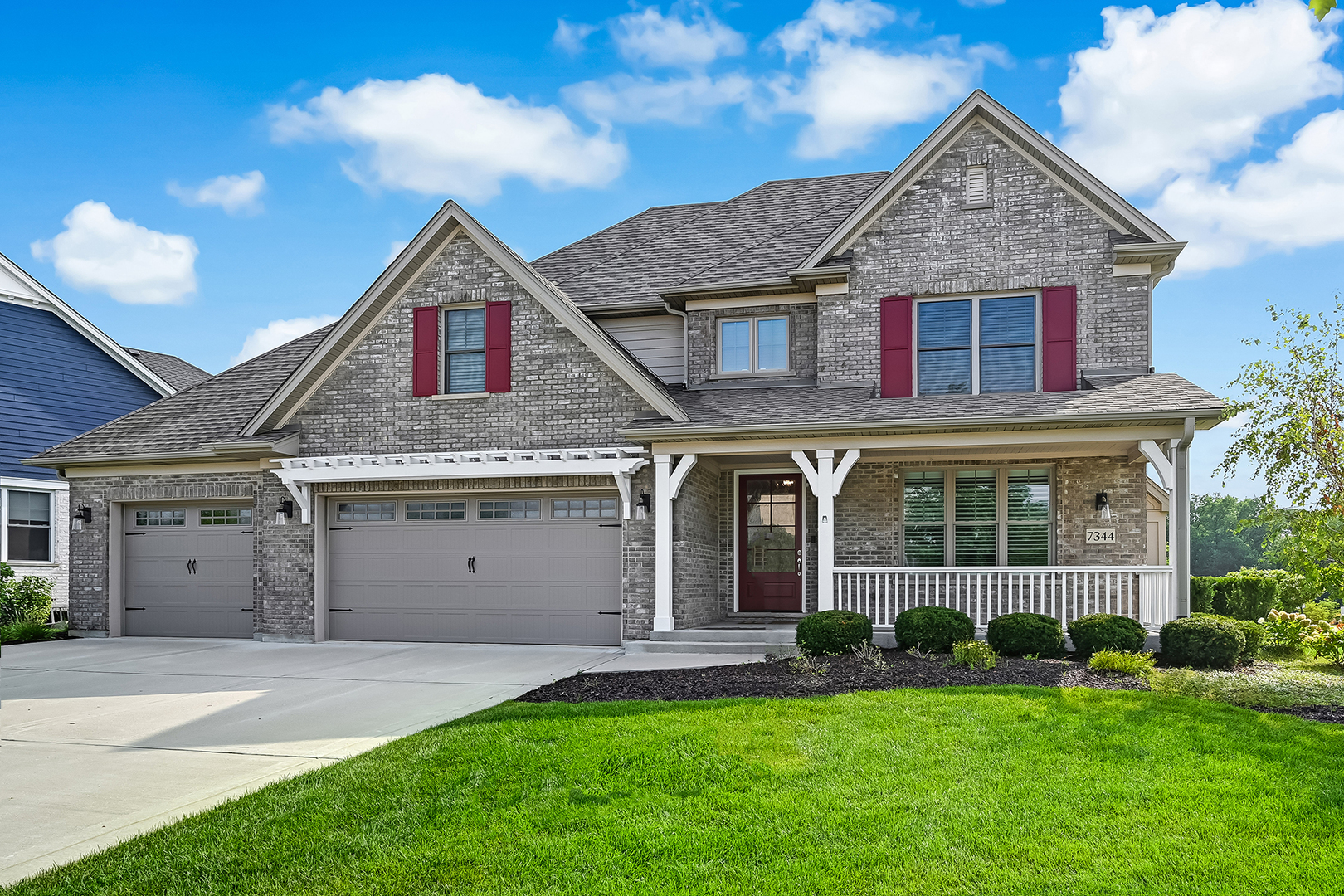 7344 Lakeside Circle