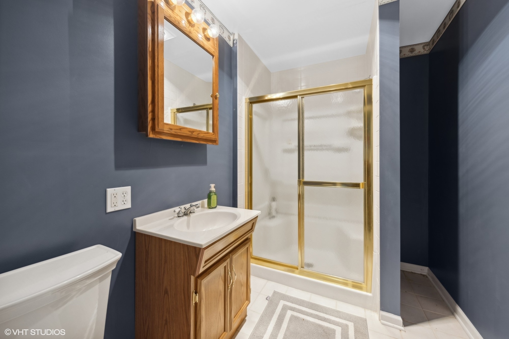 3313 Blackhawk Trail