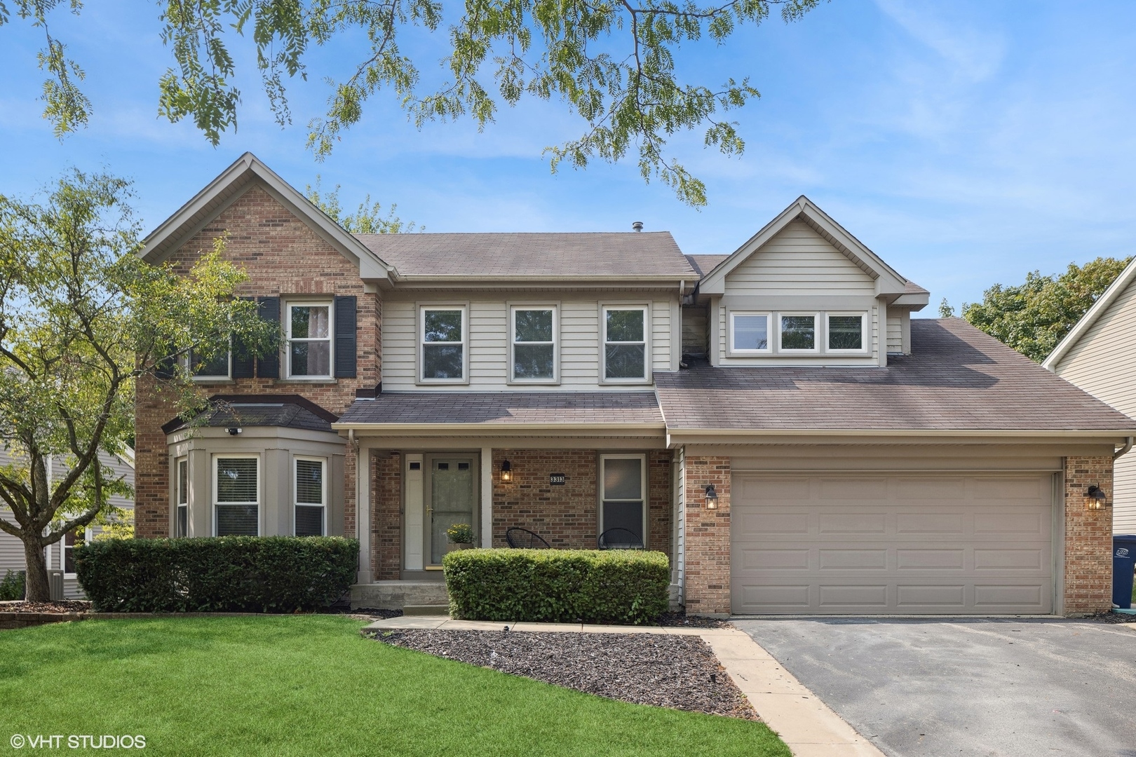 3313 Blackhawk Trail