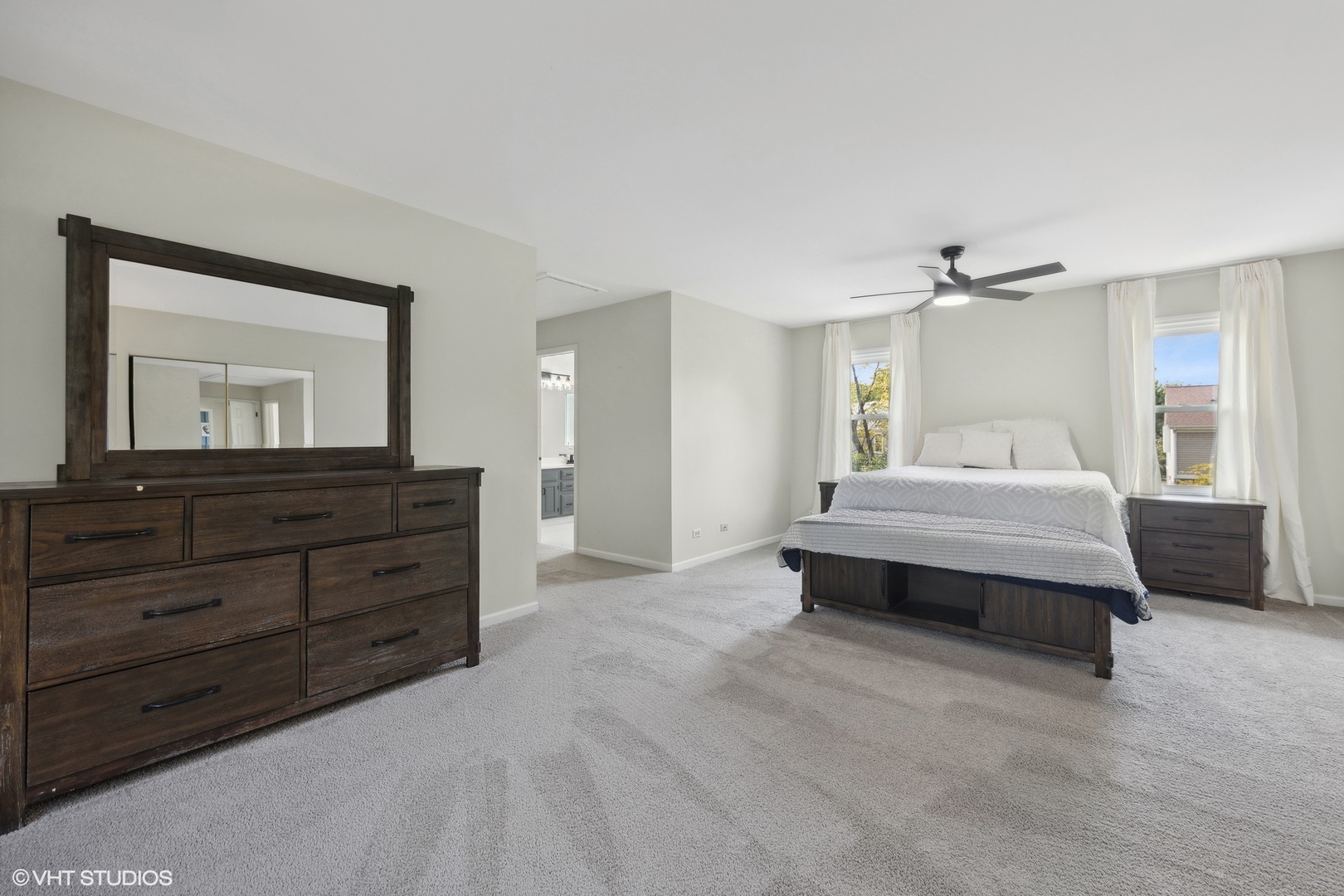 3313 Blackhawk Trail