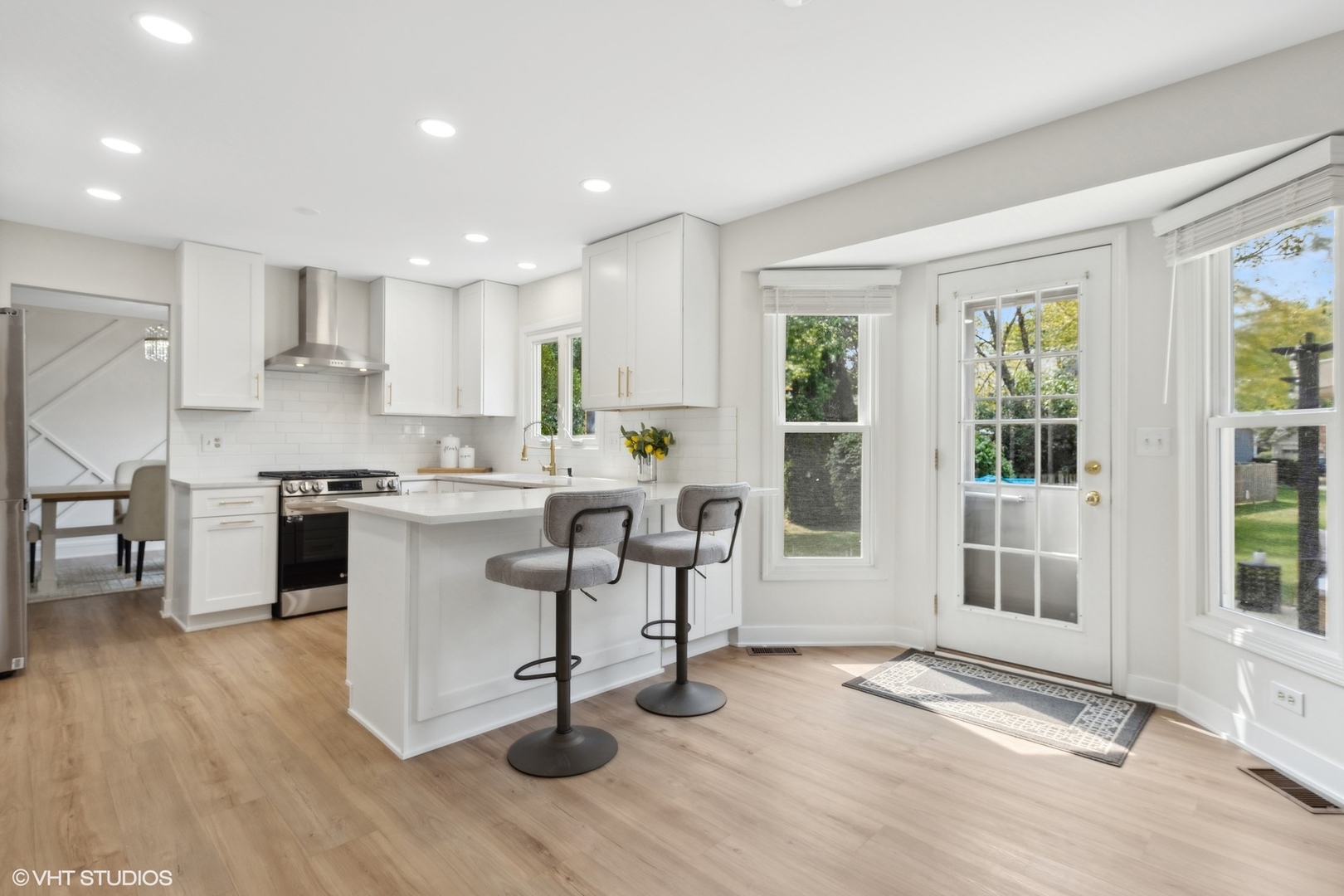 3313 Blackhawk Trail