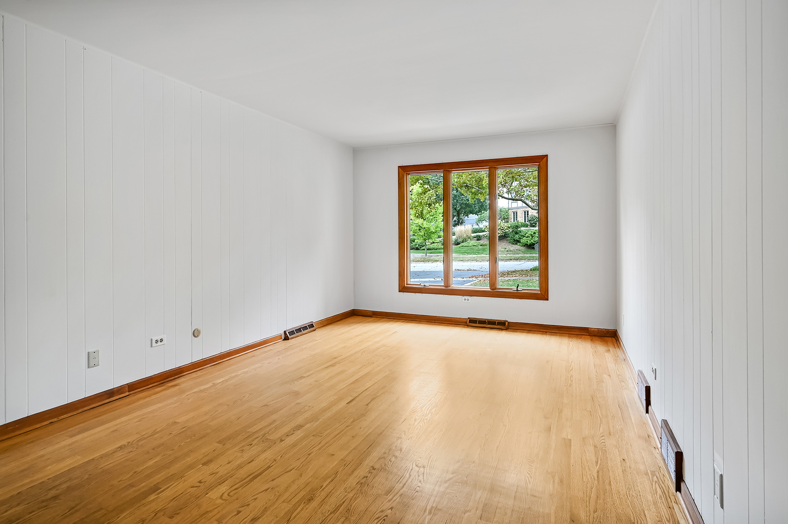 3671 Red Bud Court