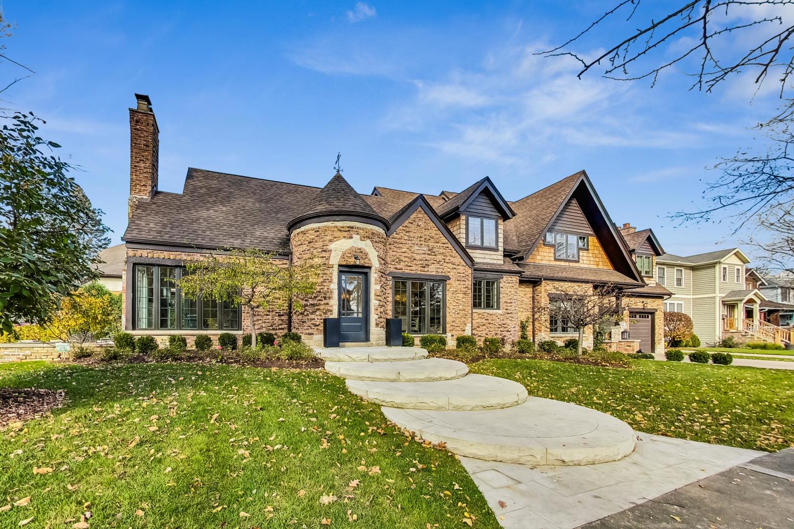 352 Addison Road