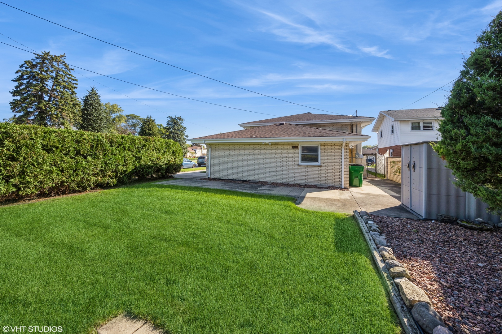 2900 KENSINGTON Avenue