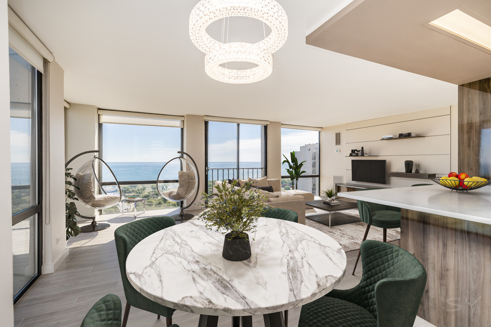 345 W Fullerton Parkway Unit: 2801