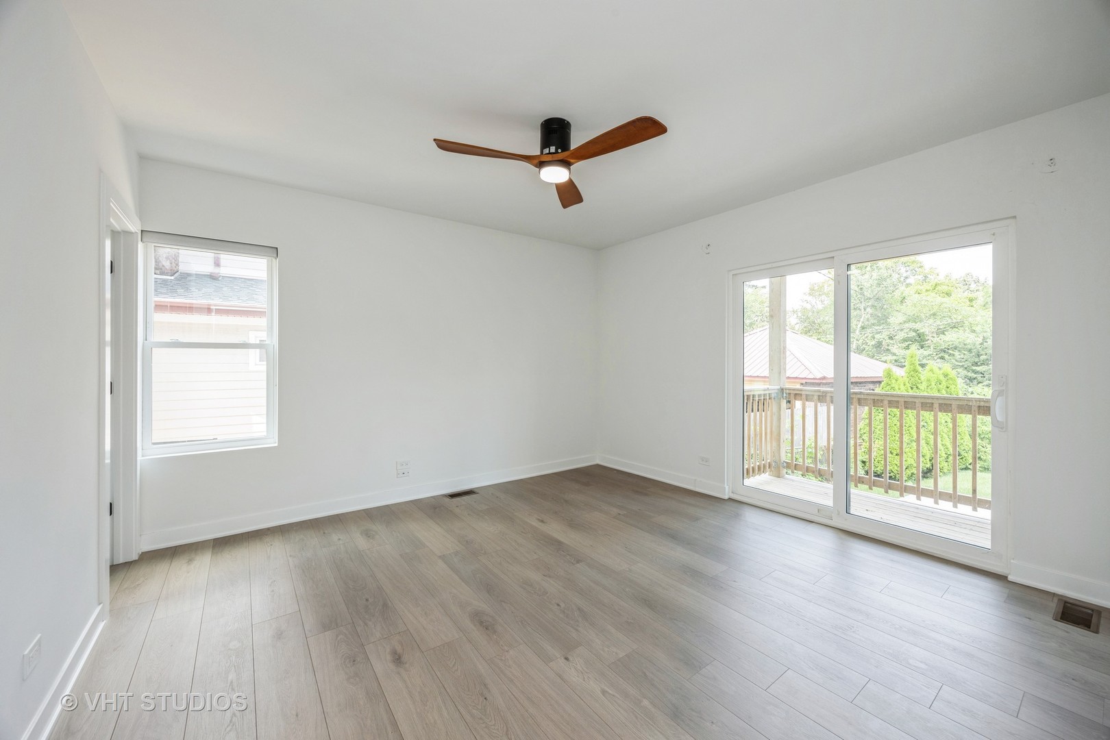 823 N La Grange Road Unit: 1