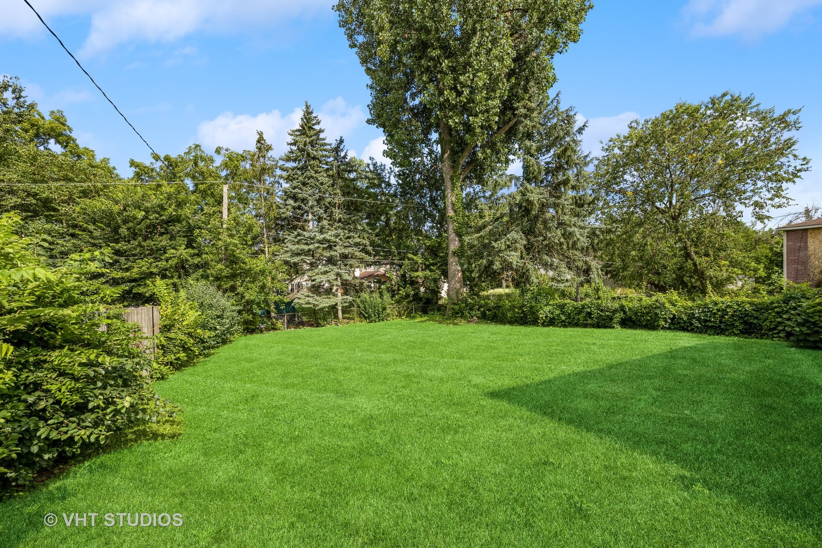 823 N La Grange Road Unit: 1