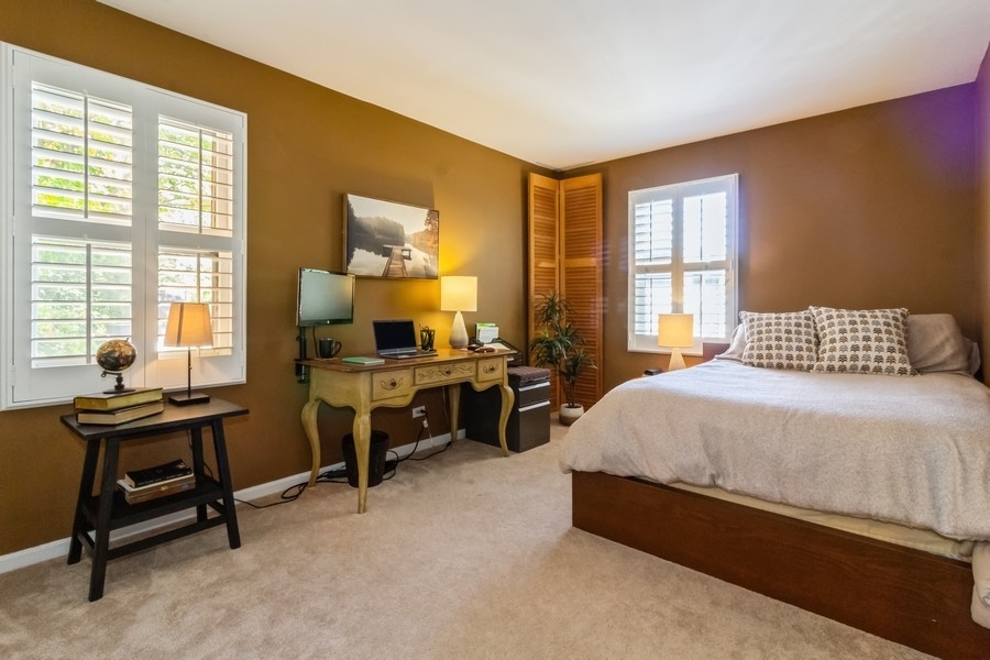 849 Ravinia Court