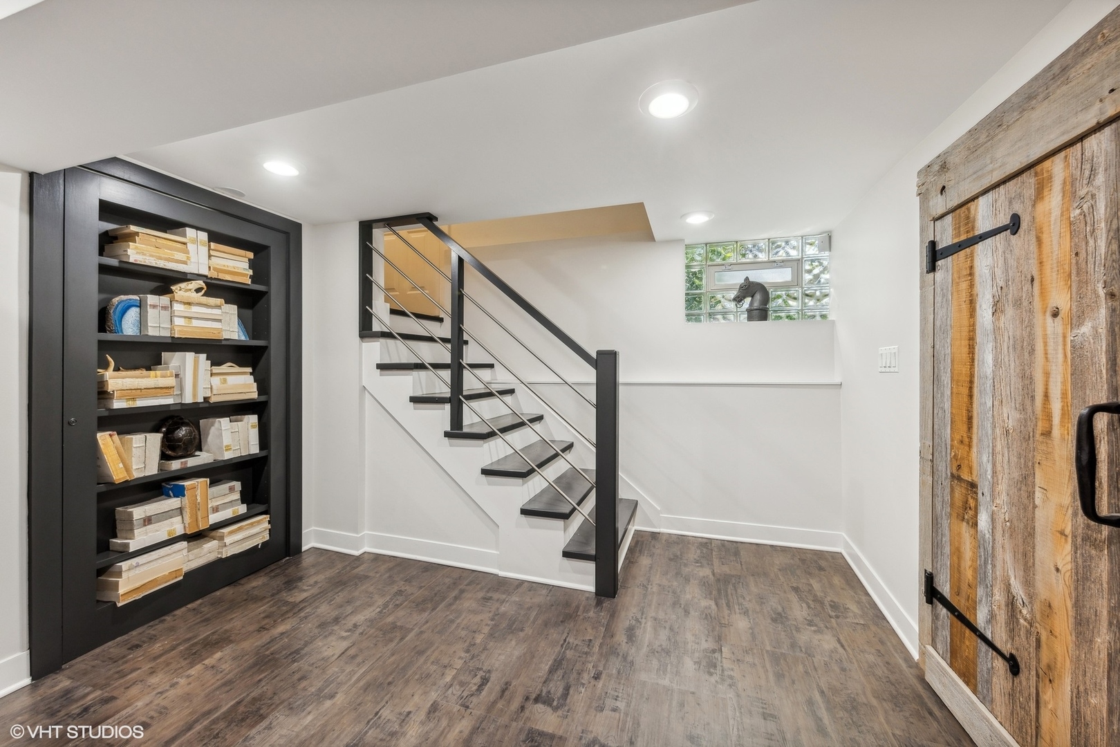 116 MAUMELL Street