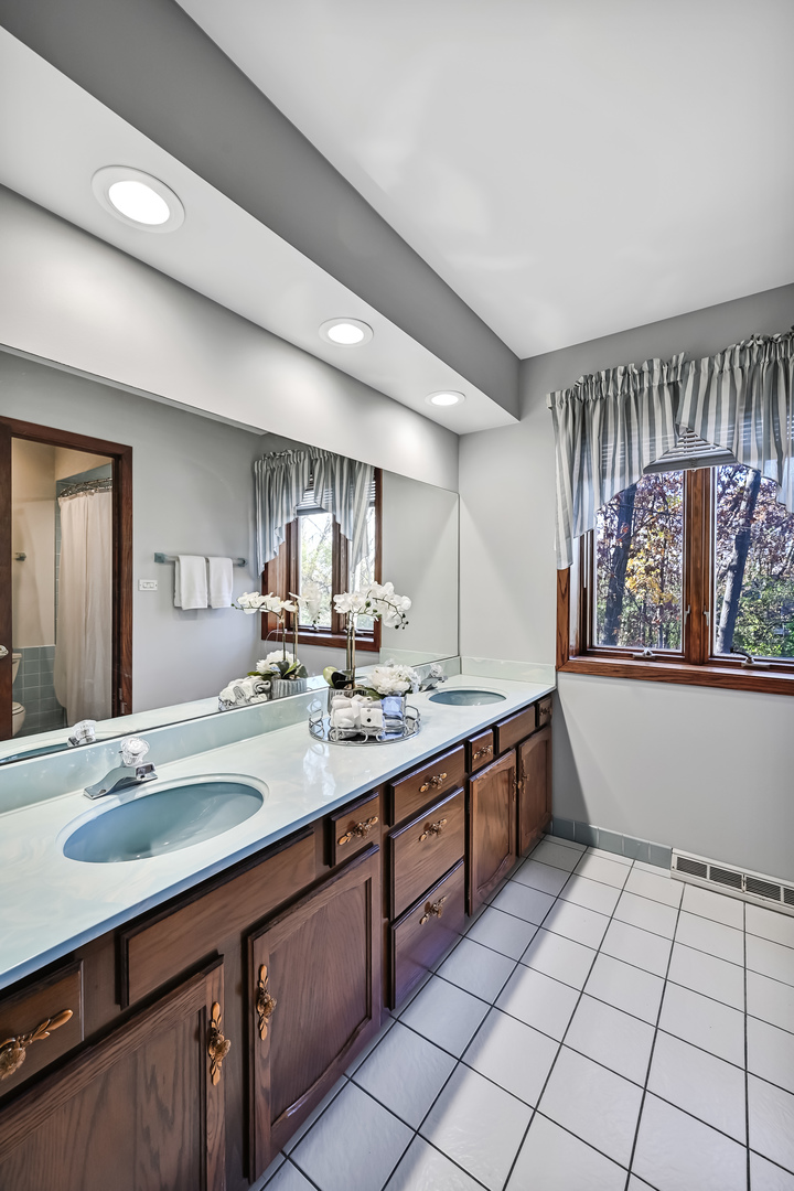8564 Wedgewood Drive