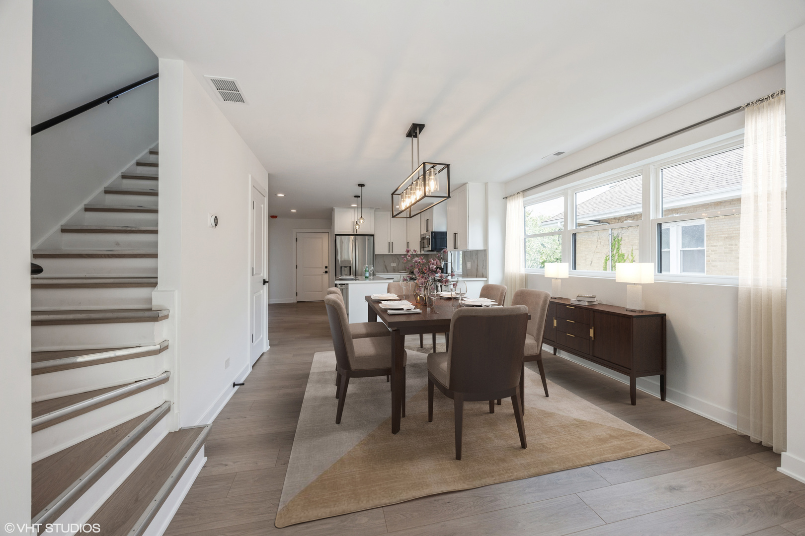 823 N La Grange Road Unit: 2