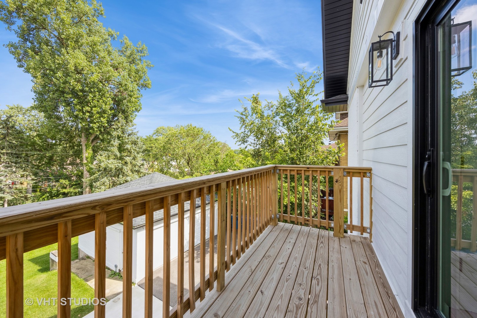 823 N La Grange Road Unit: 2