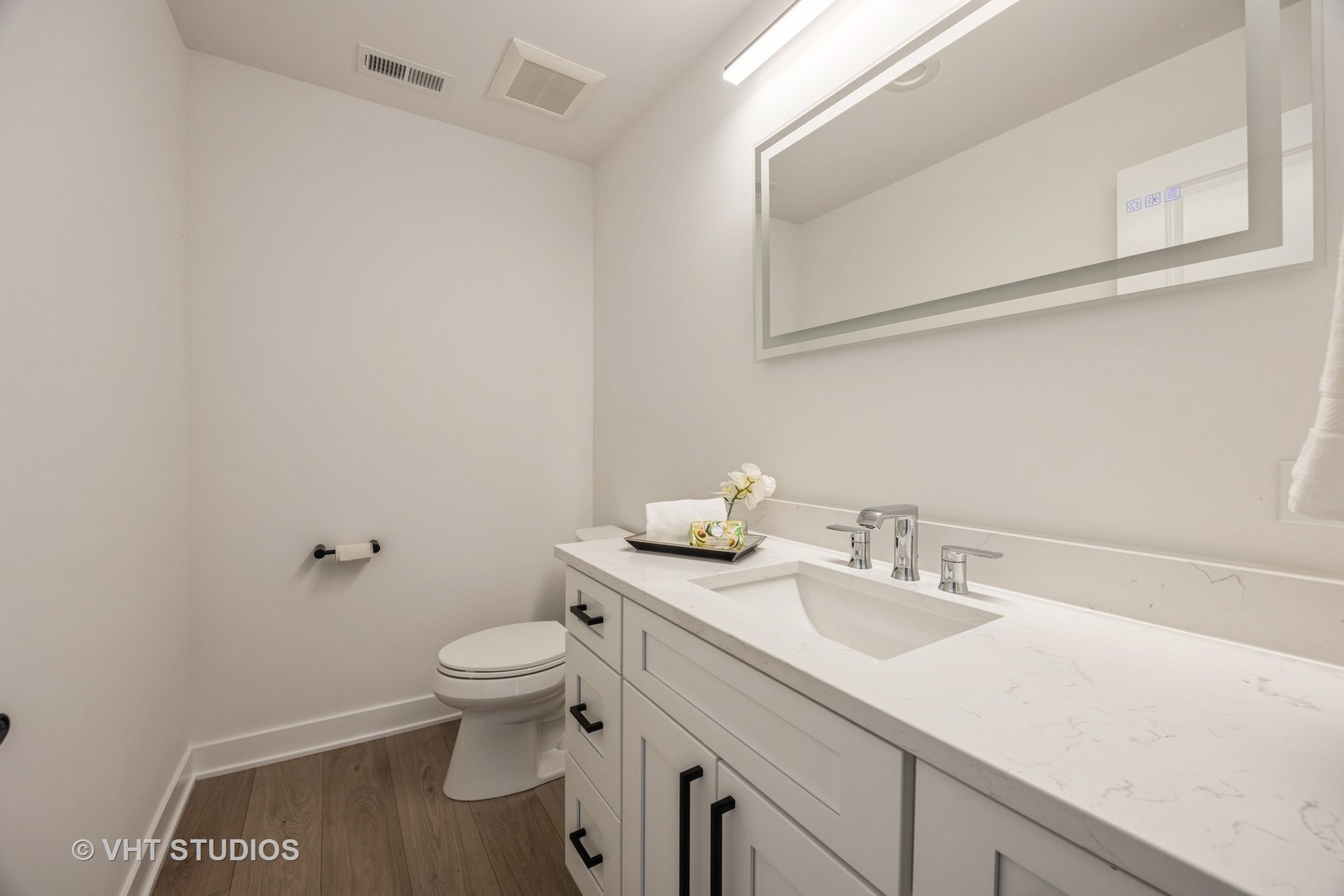 823 N La Grange Road Unit: 2