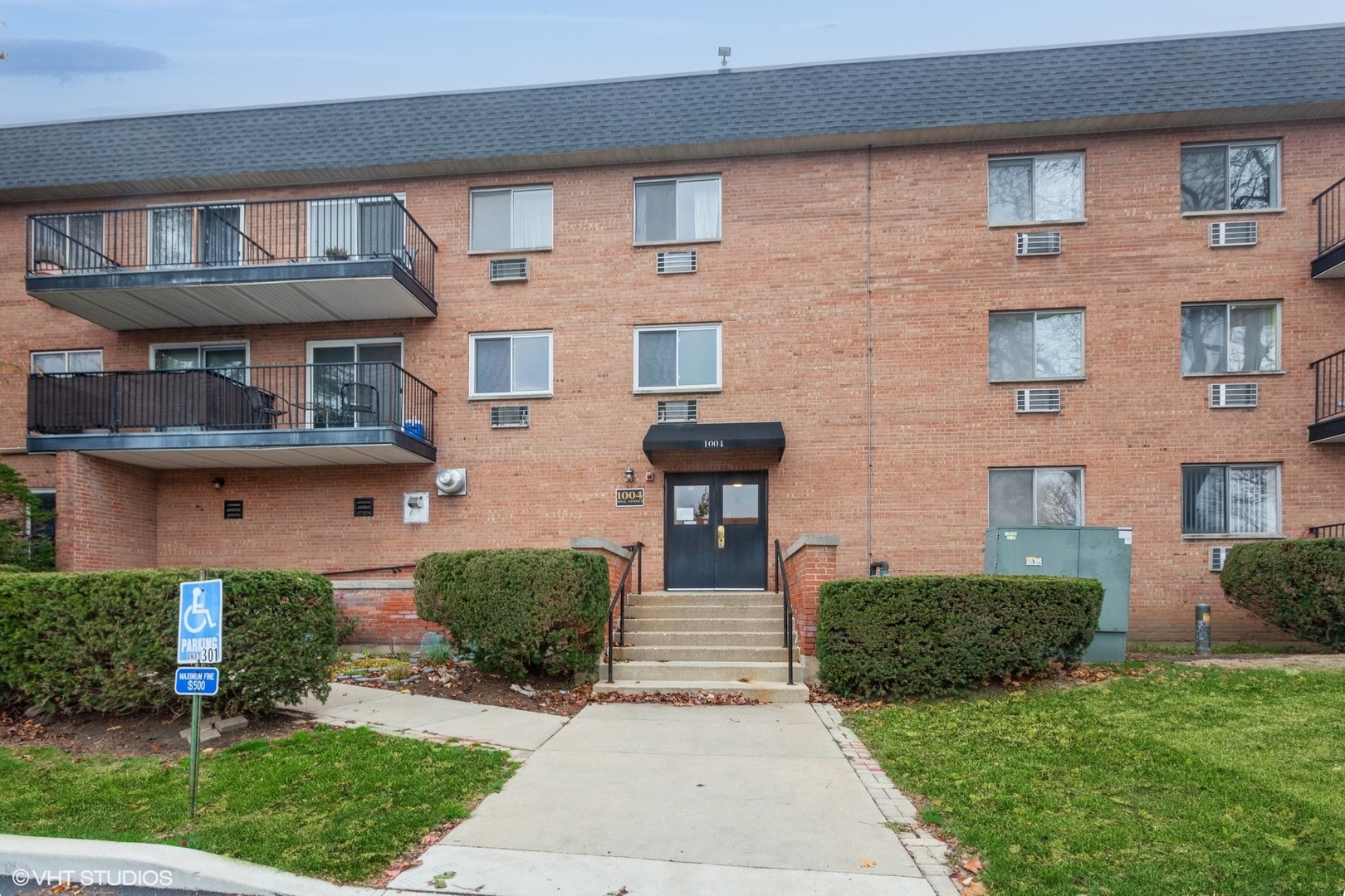 1004 N Mill Street Unit: 106
