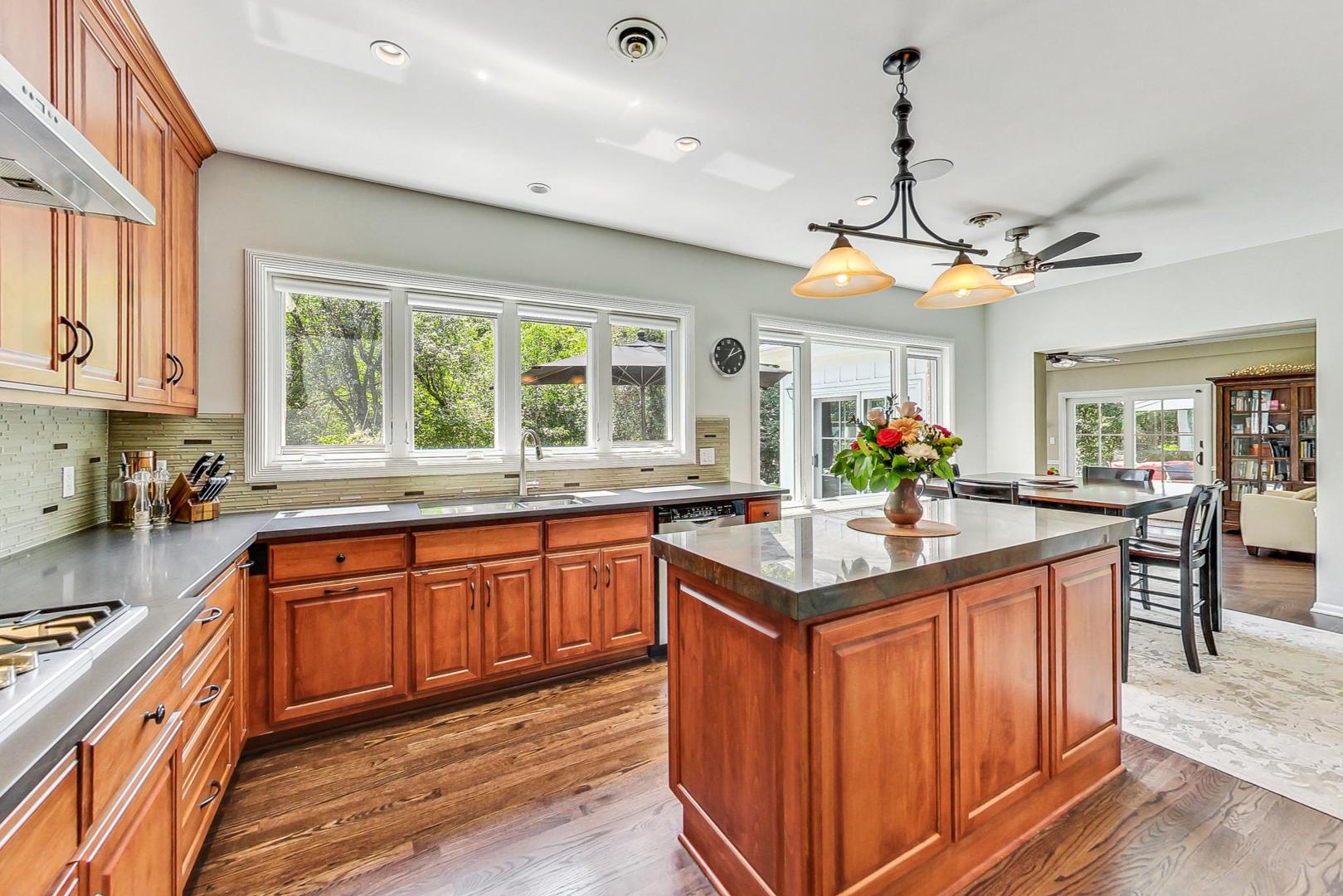 1323 Turvey Road