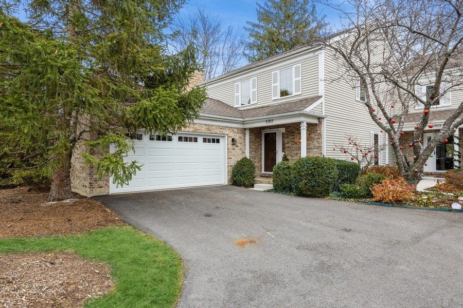 5701 Foxgate Lane