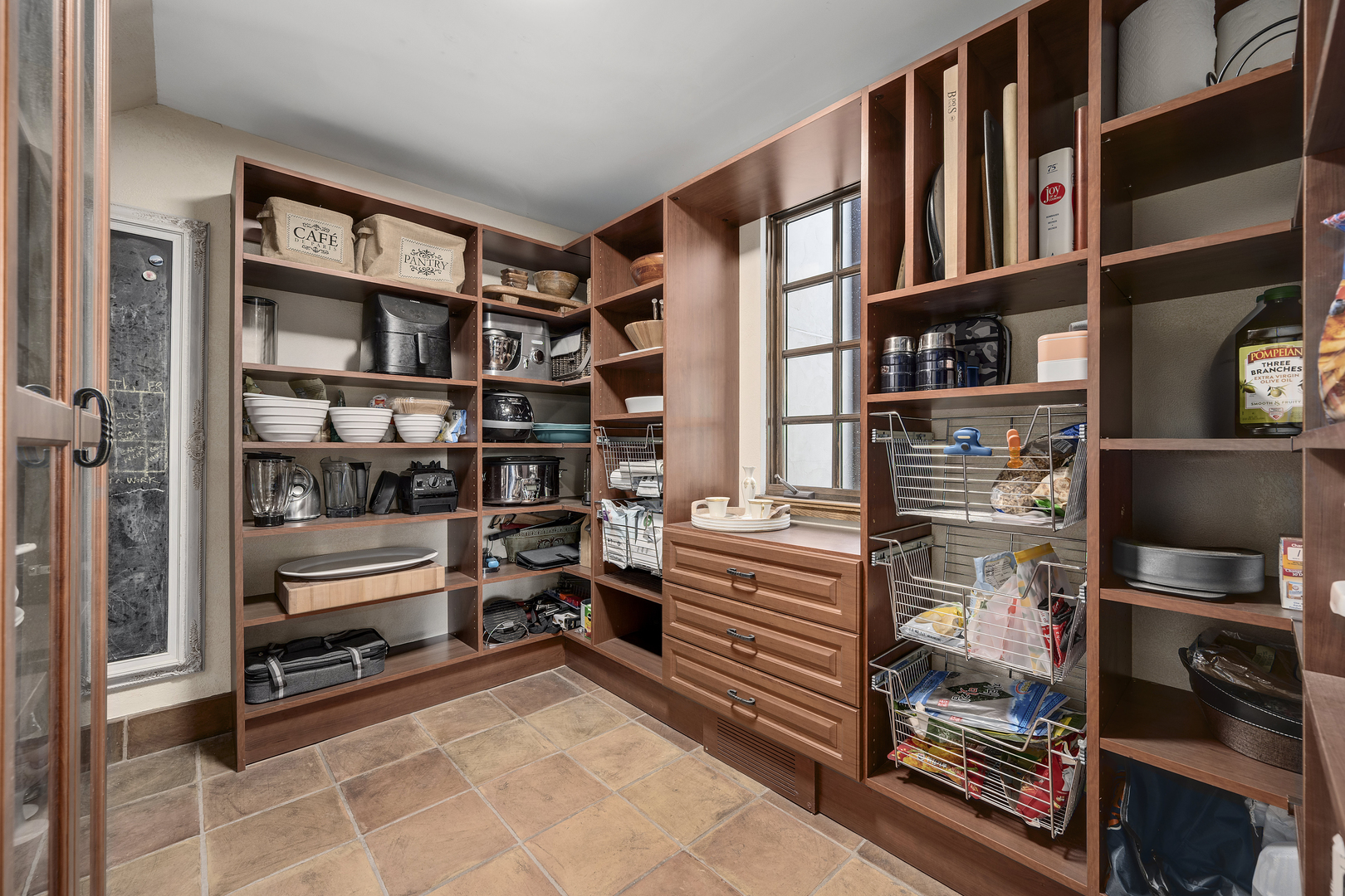205 AMBRIANCE Drive