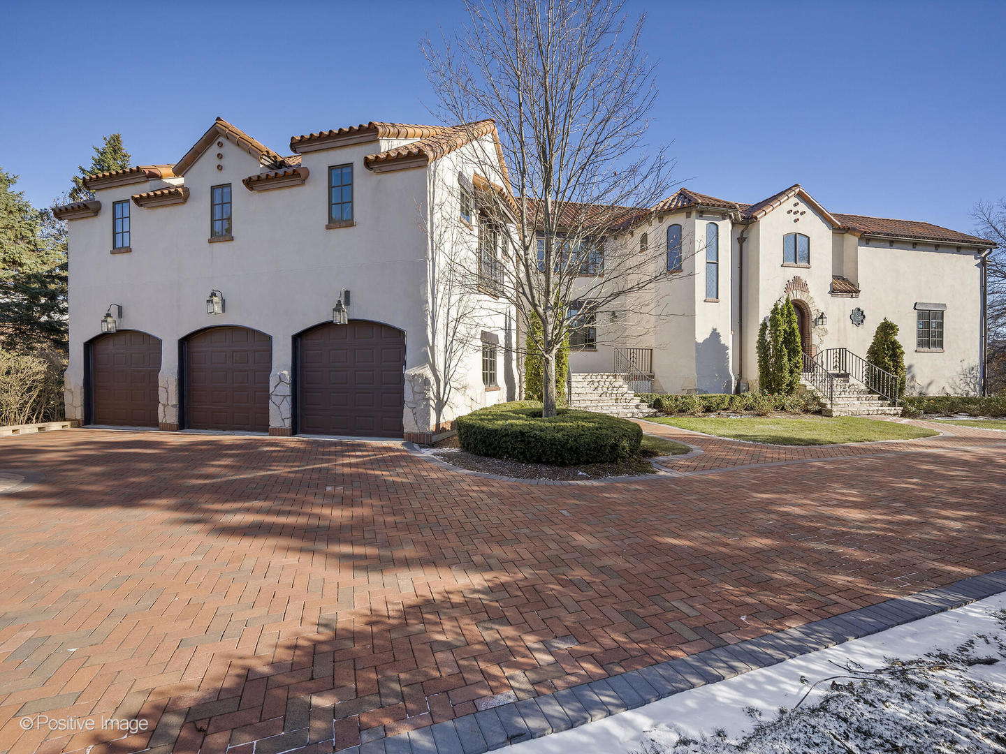 205 AMBRIANCE Drive