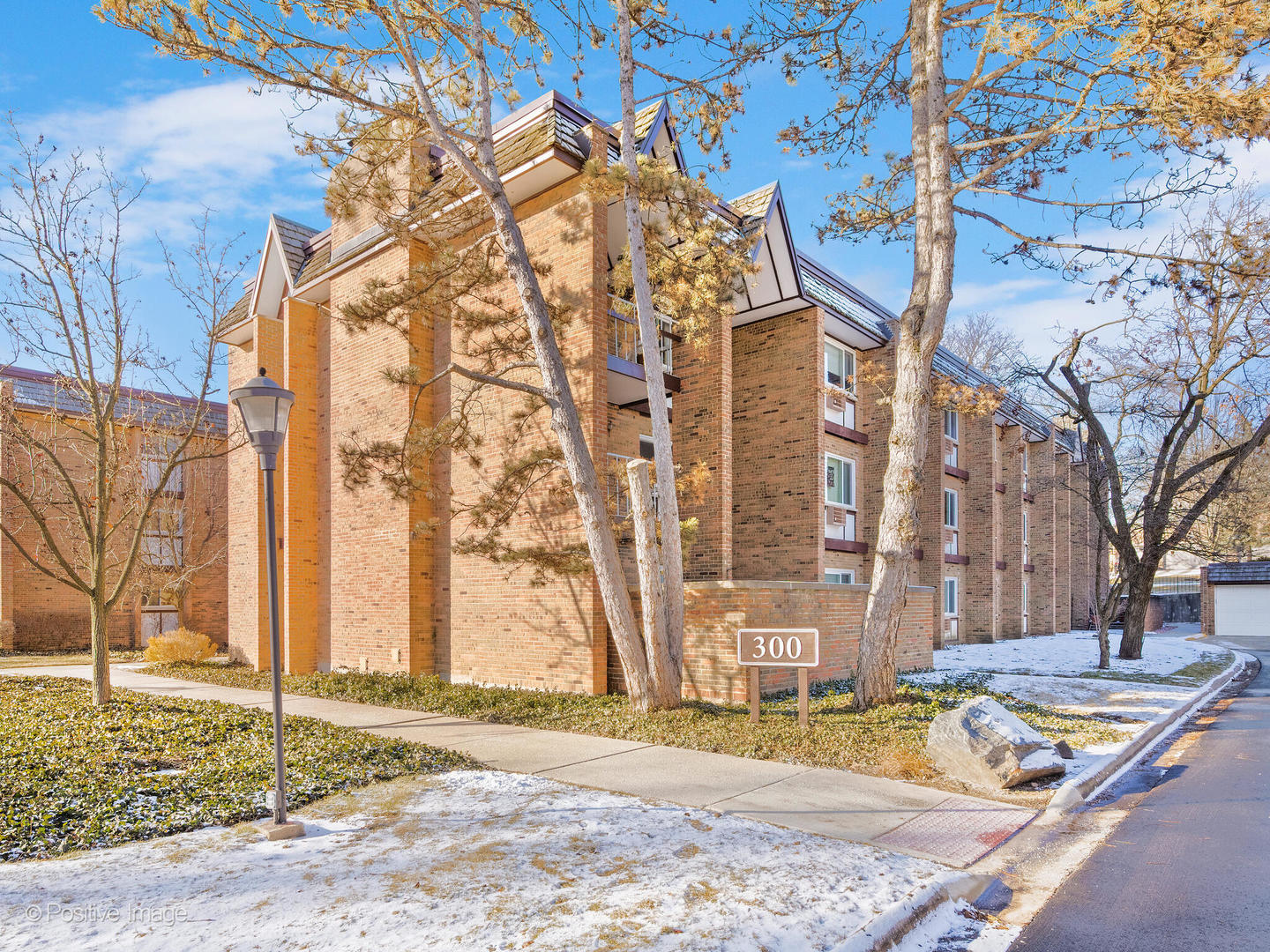 300 Claymoor Road Unit: 3A