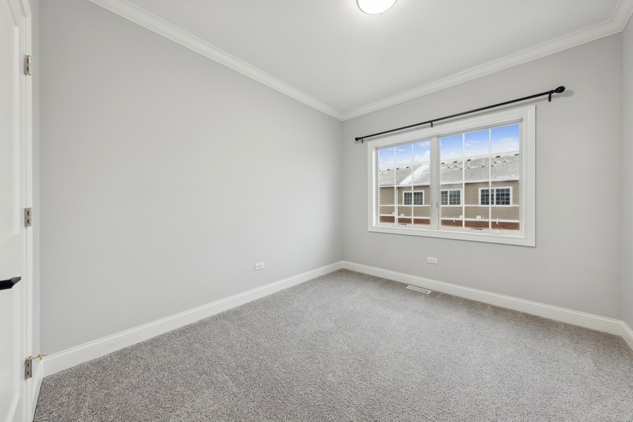 420 N Cass Avenue Unit: 4