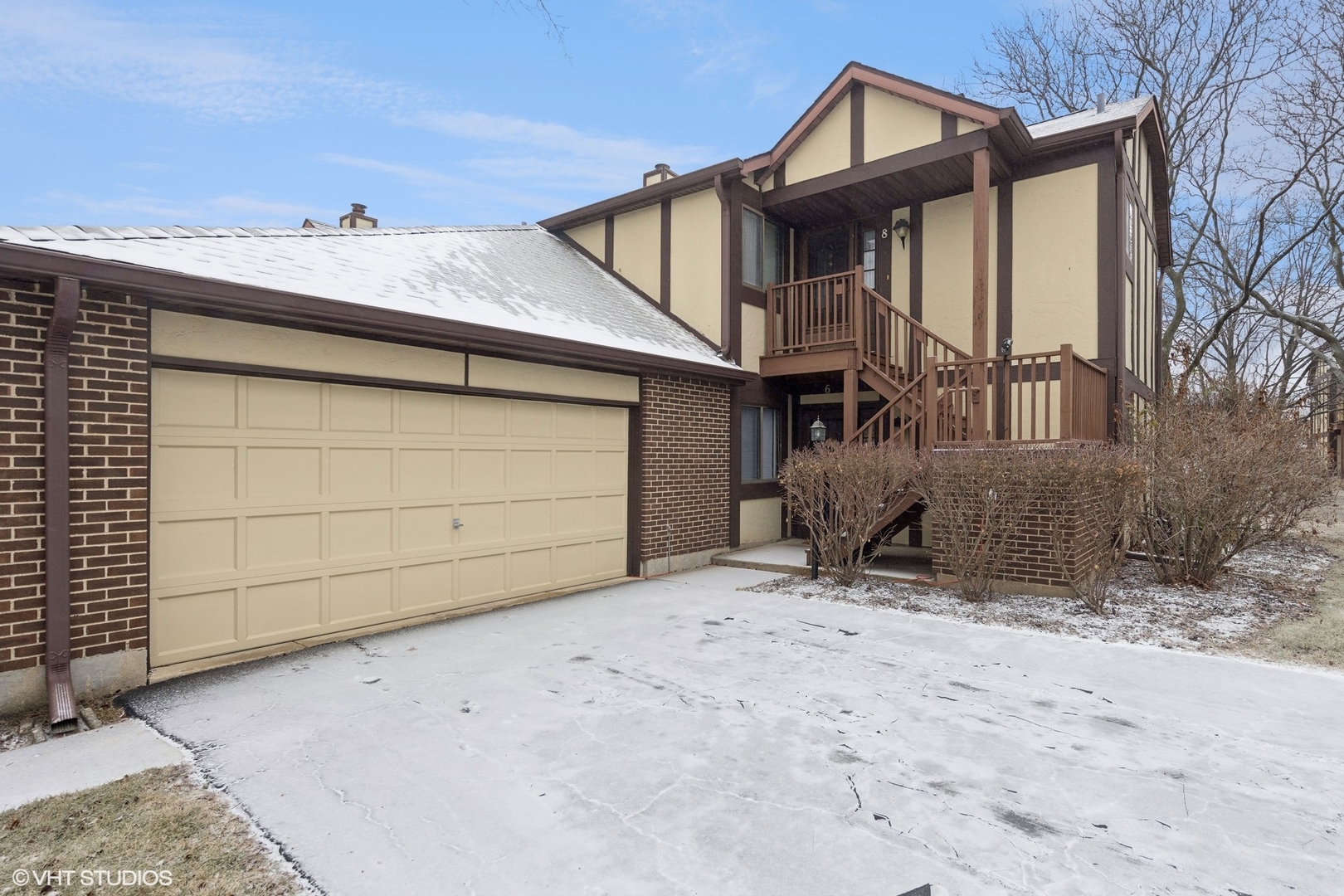 377 Sandhurst Circle Unit: 6