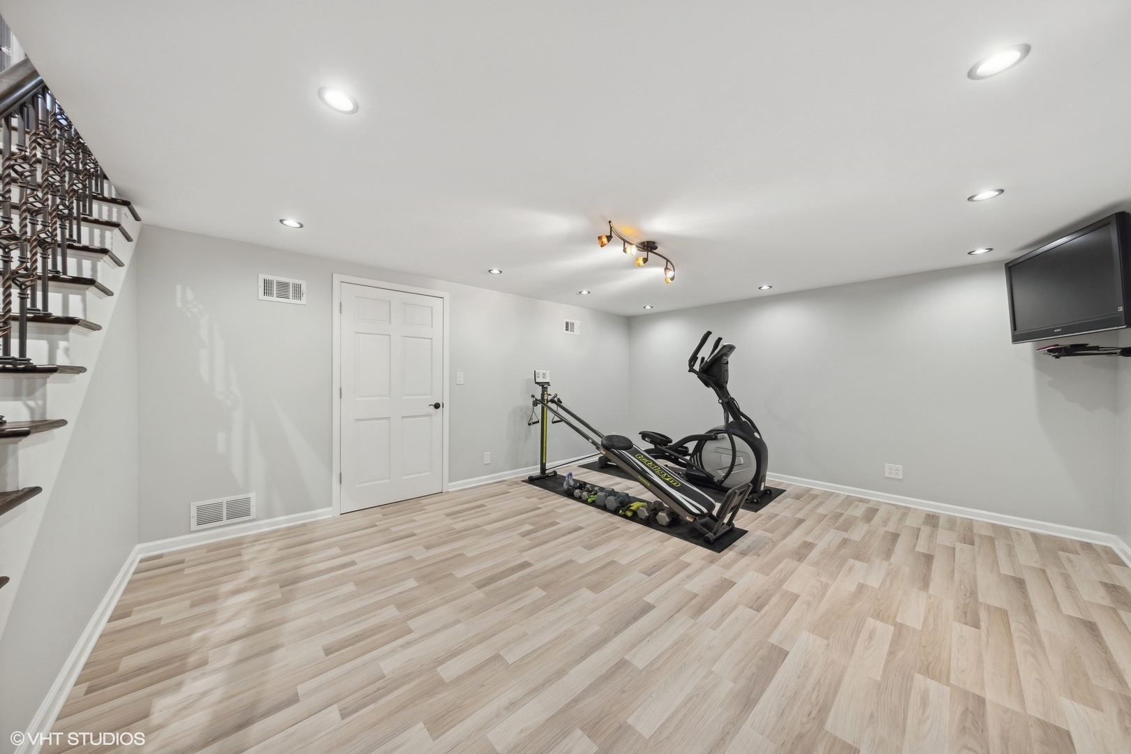 906 Harding Road
