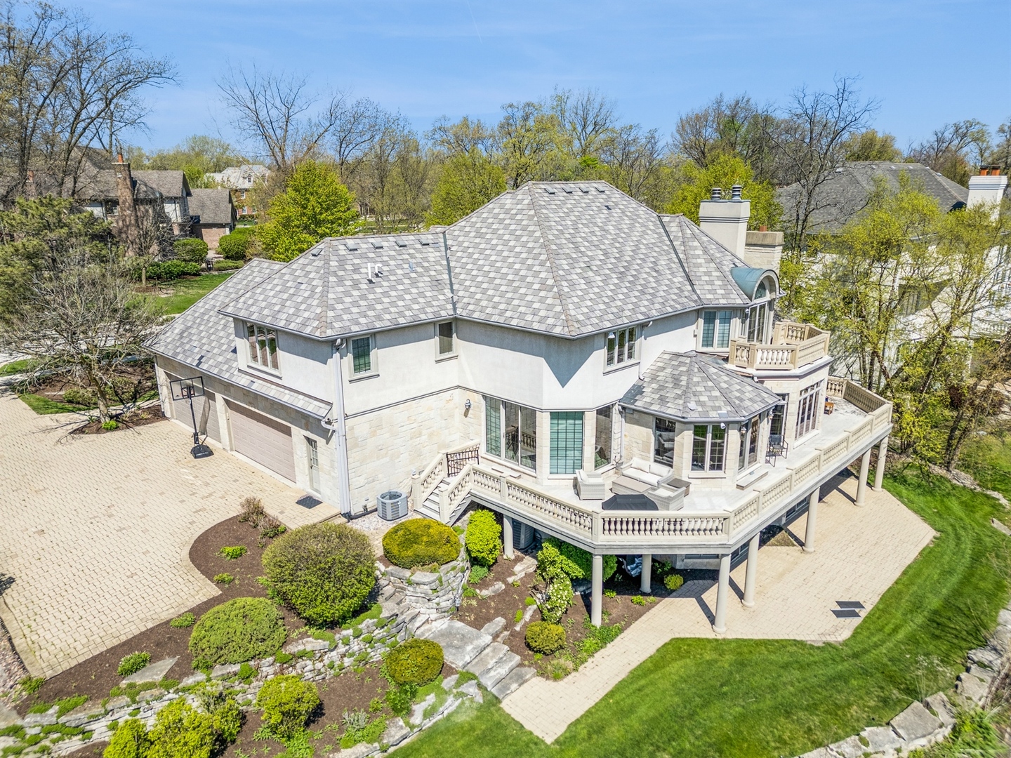 8625 Timber Ridge Drive