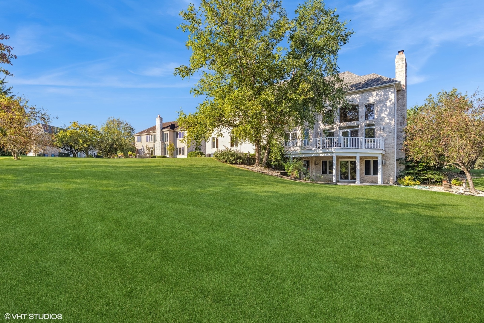 6885 Fieldstone Drive