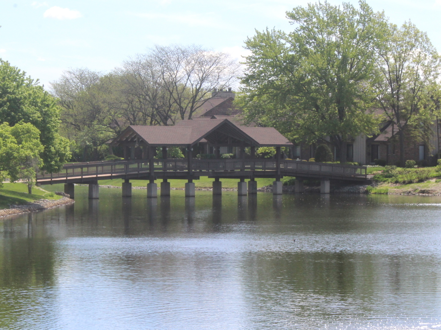 301 Lake Hinsdale Drive Unit: 306