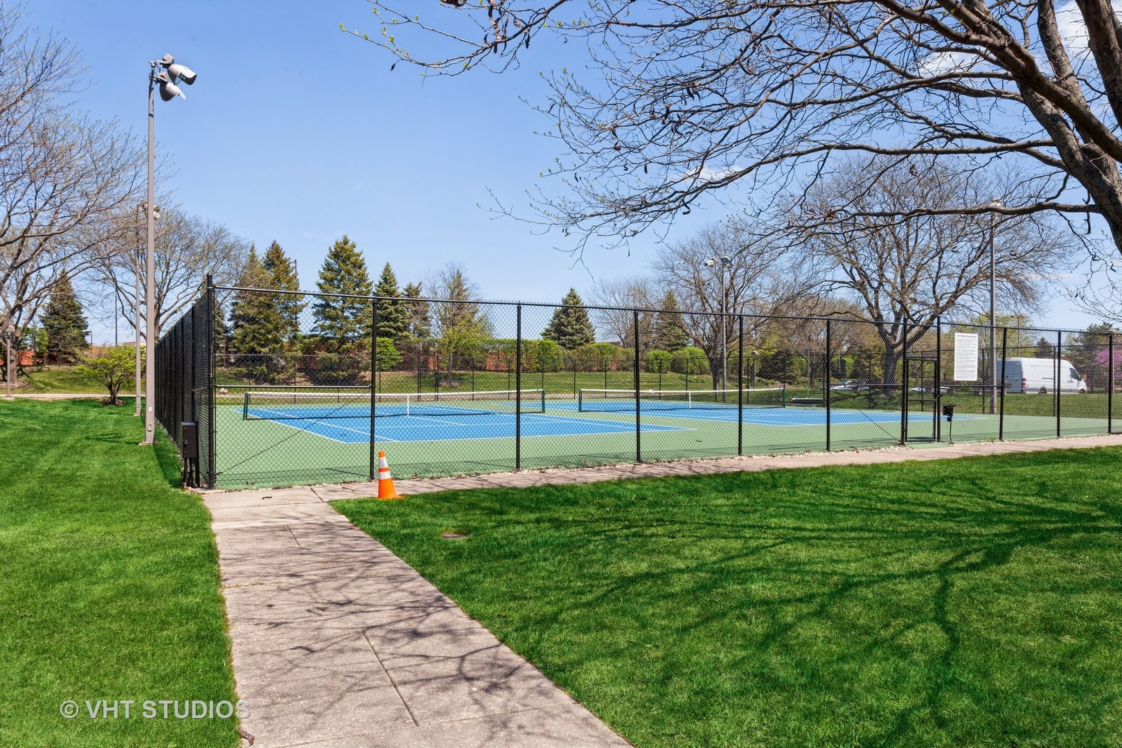 301 Lake Hinsdale Drive Unit: 306